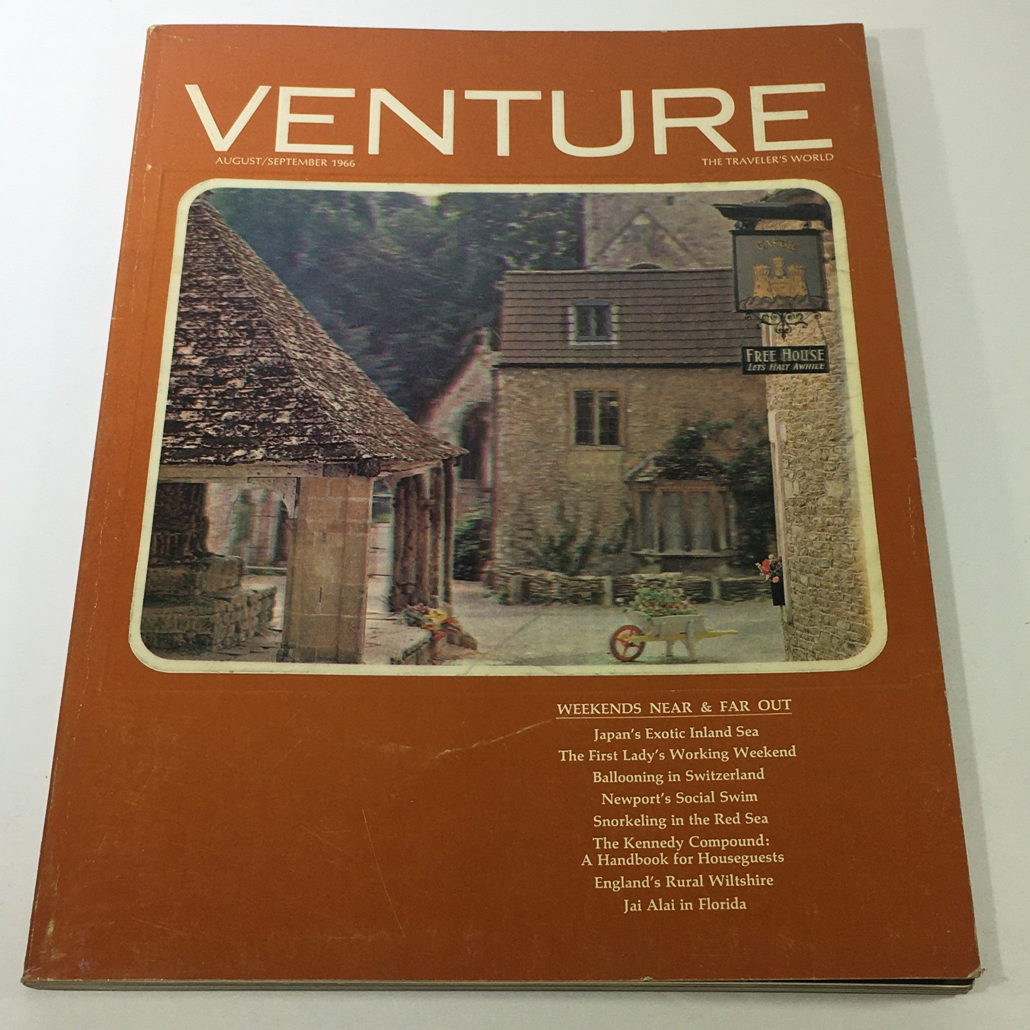 VTG Venture Magazine Book: August September 1966 - Weekends Near & Far Out