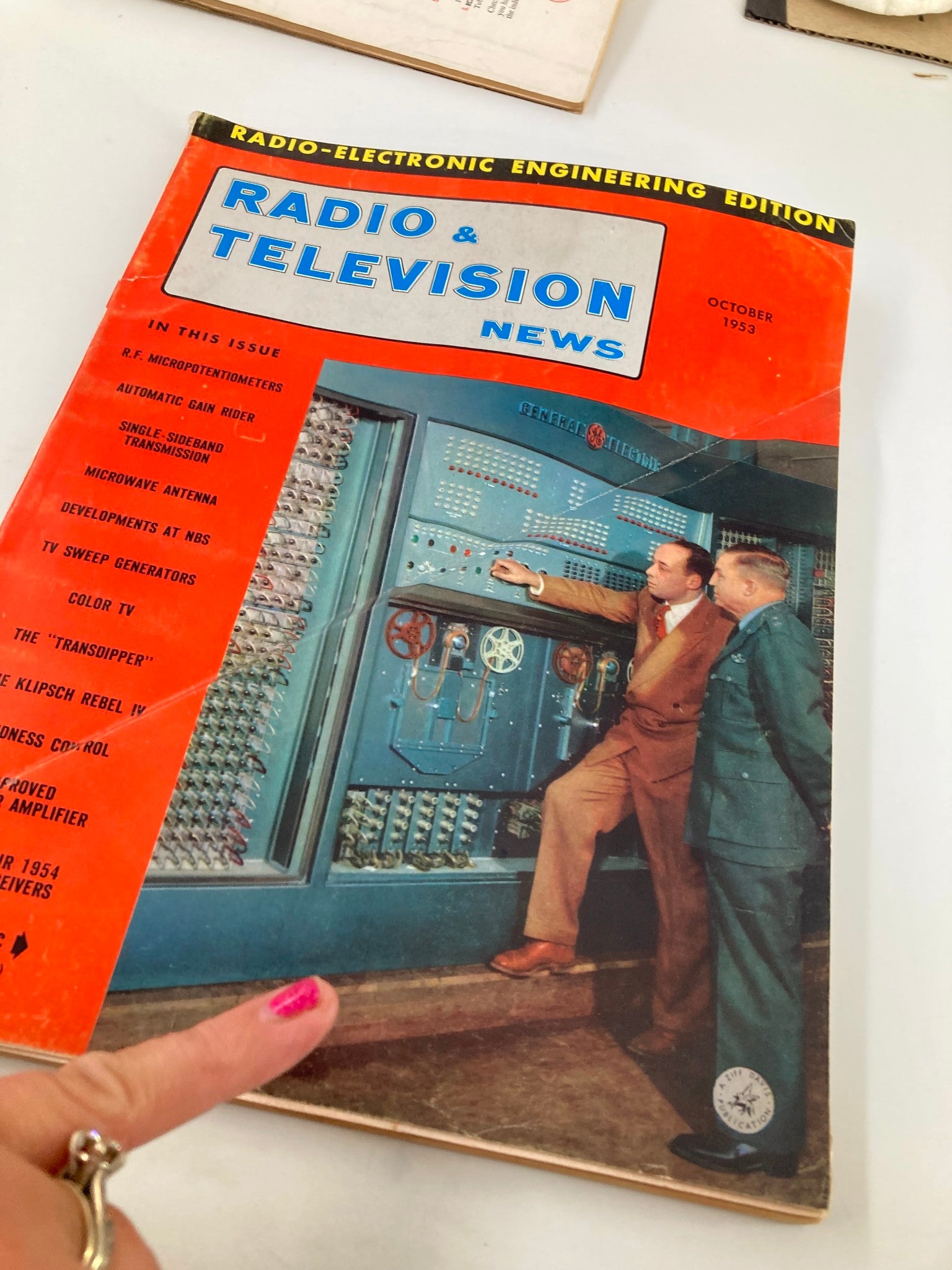 VTG Radio & Television News Magazine October 1953 R.F. Micropotentiometers