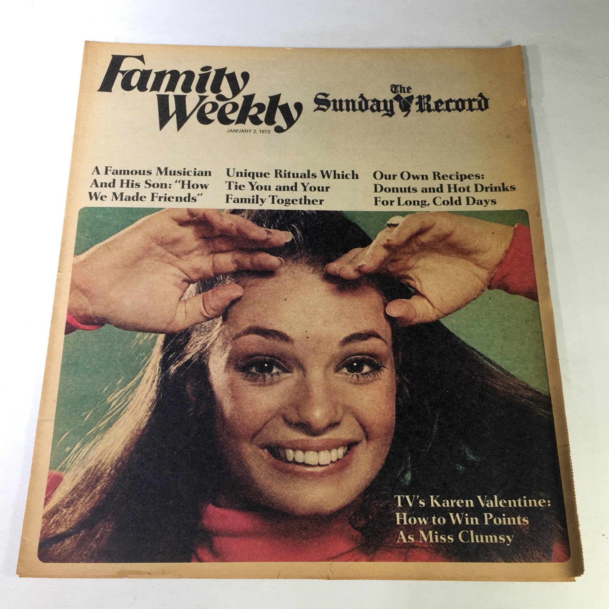 VTG The Sunday Record Family Weekly Newspaper January 2 1972 - Karen Valentine