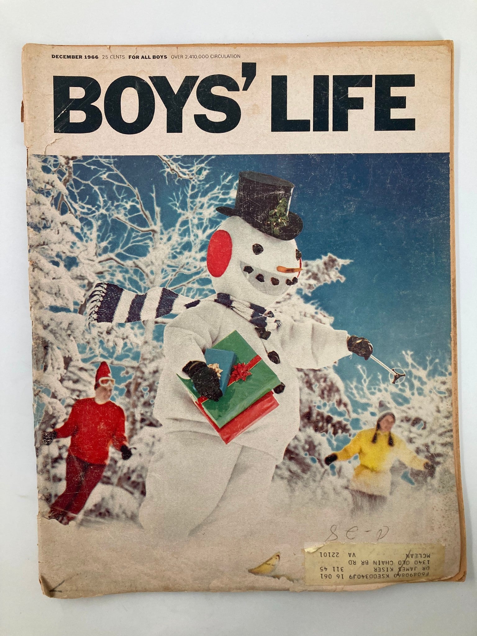 VTG Boys' Life Magazine December 1966 The Golden Goal-Getter Gordie Howe