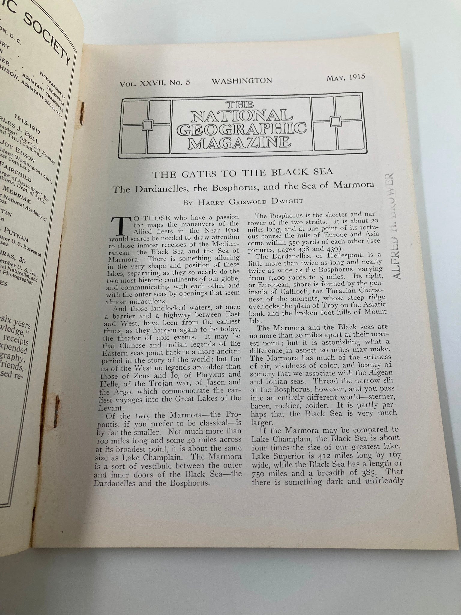 VTG The National Geographic Magazine May 1915 Constantinople & Sancta Sophia