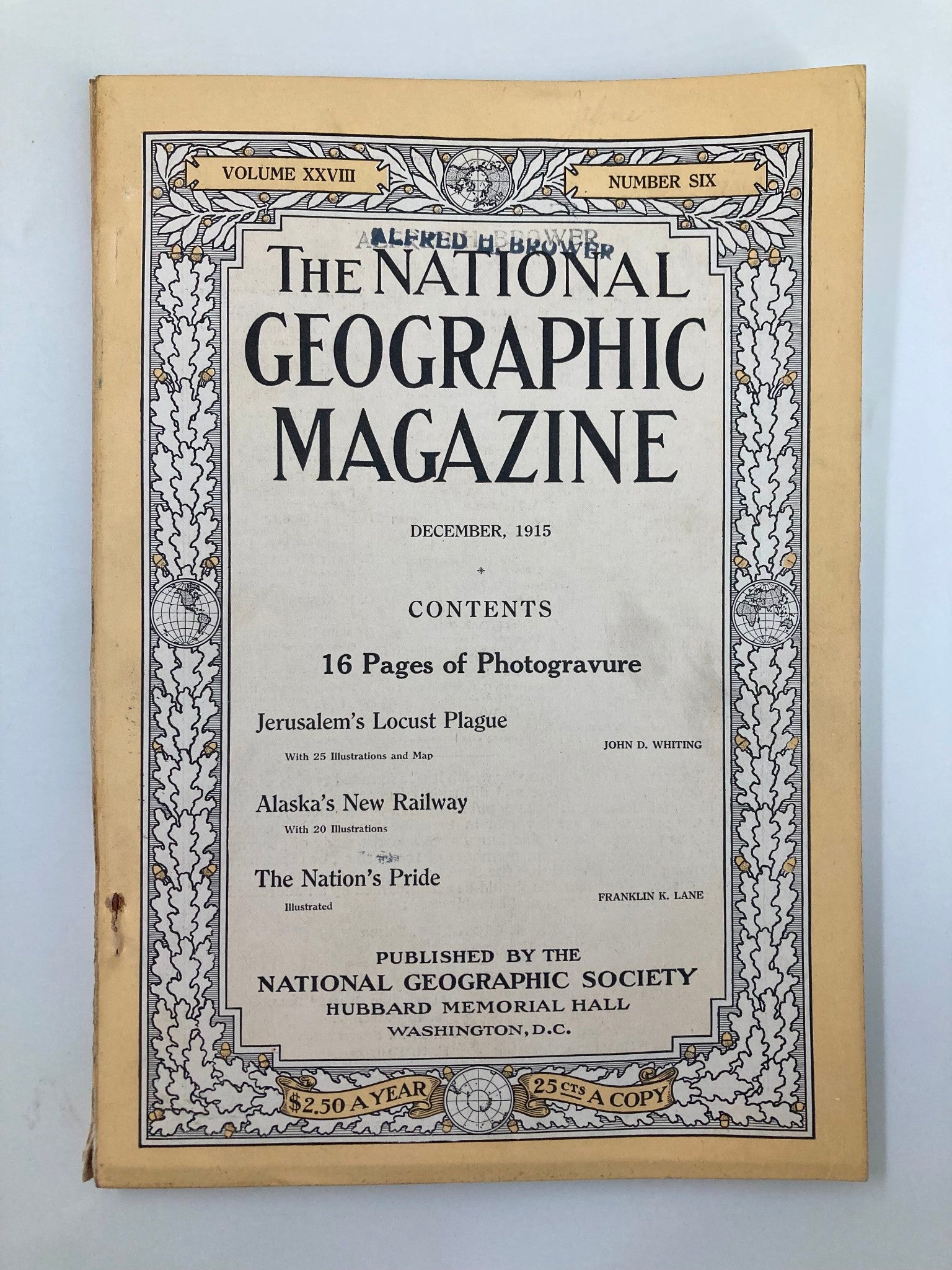 VTG The National Geographic Magazine December 1915 Jerusalem's Locust Plague