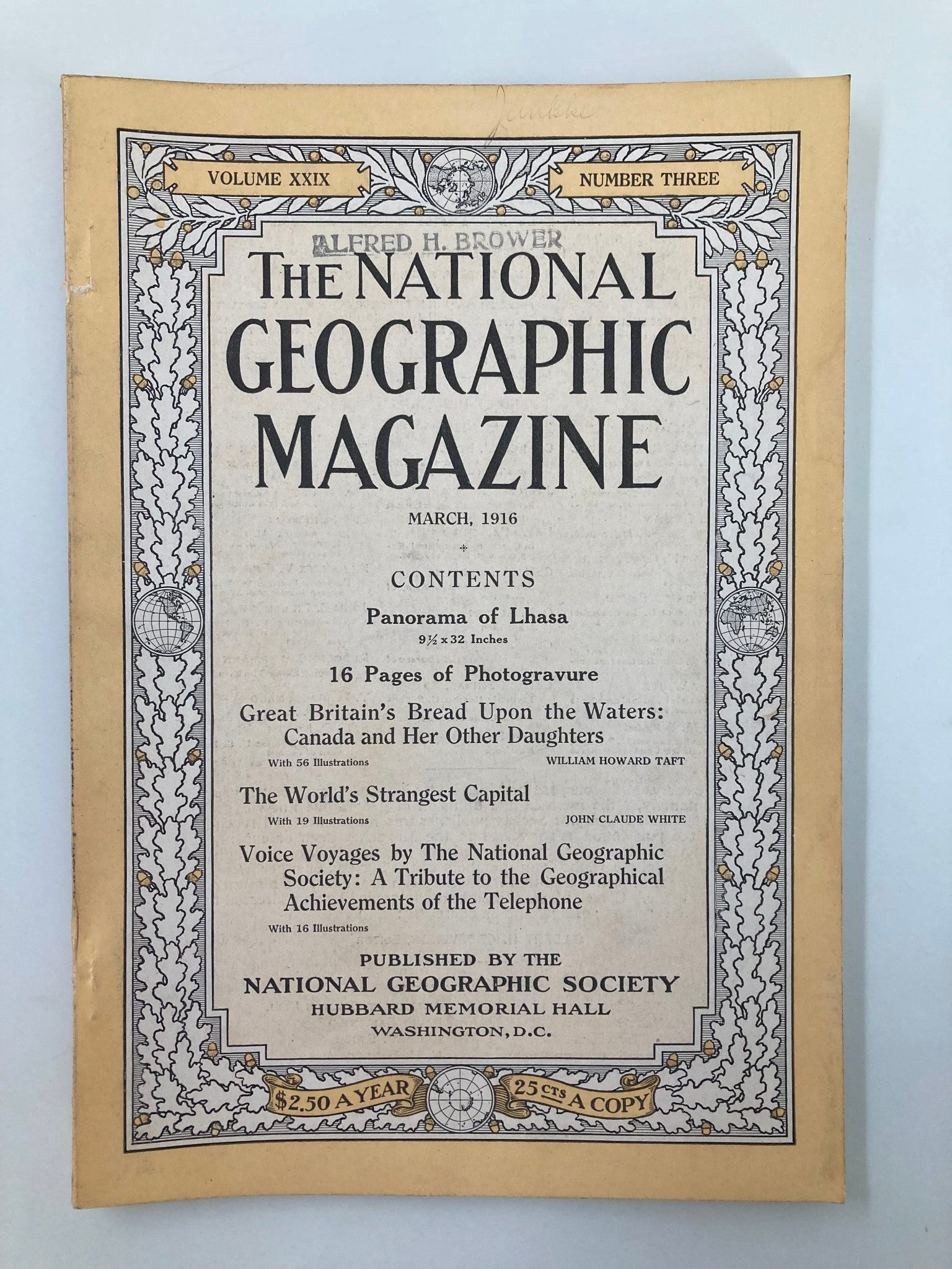 VTG The National Geographic Magazine March 1916 The World's Strangest Capital