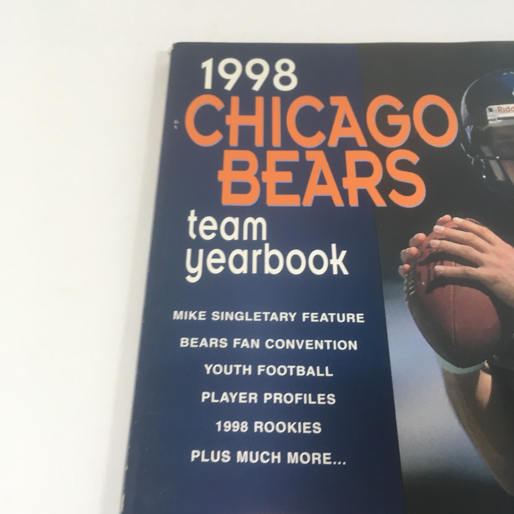 1998 Chicago Bears Team Yearbook Magazine