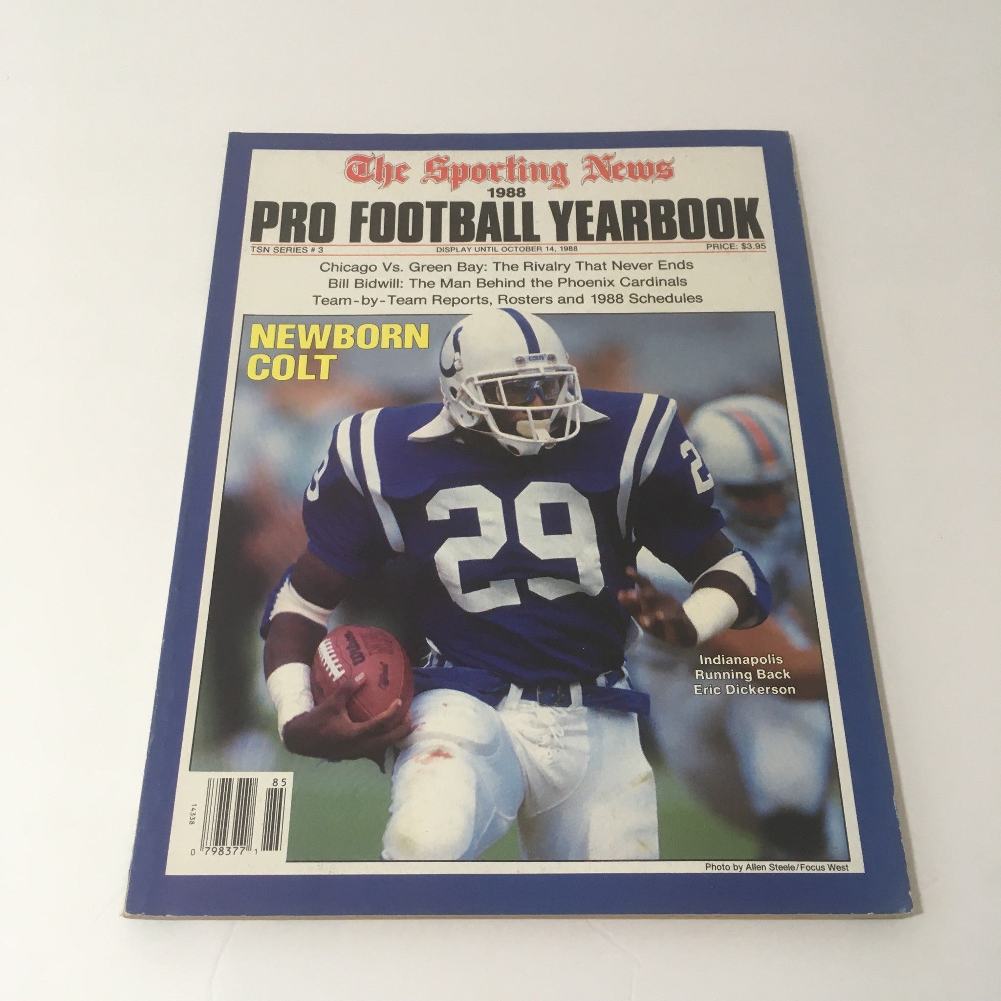 1988 The Sporting News Pro Football Yearbook Newborn Colt October 14 Magazine