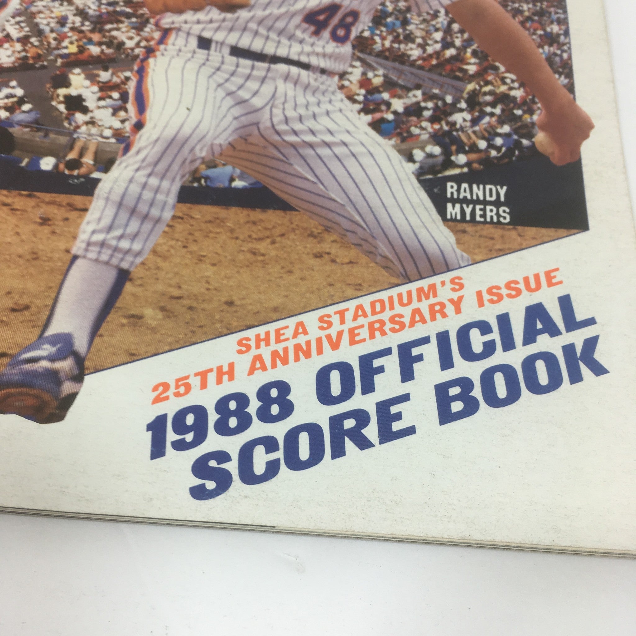 1988 Official Score Book New York Mets Shea Stadium's 25th Anniversary Issue