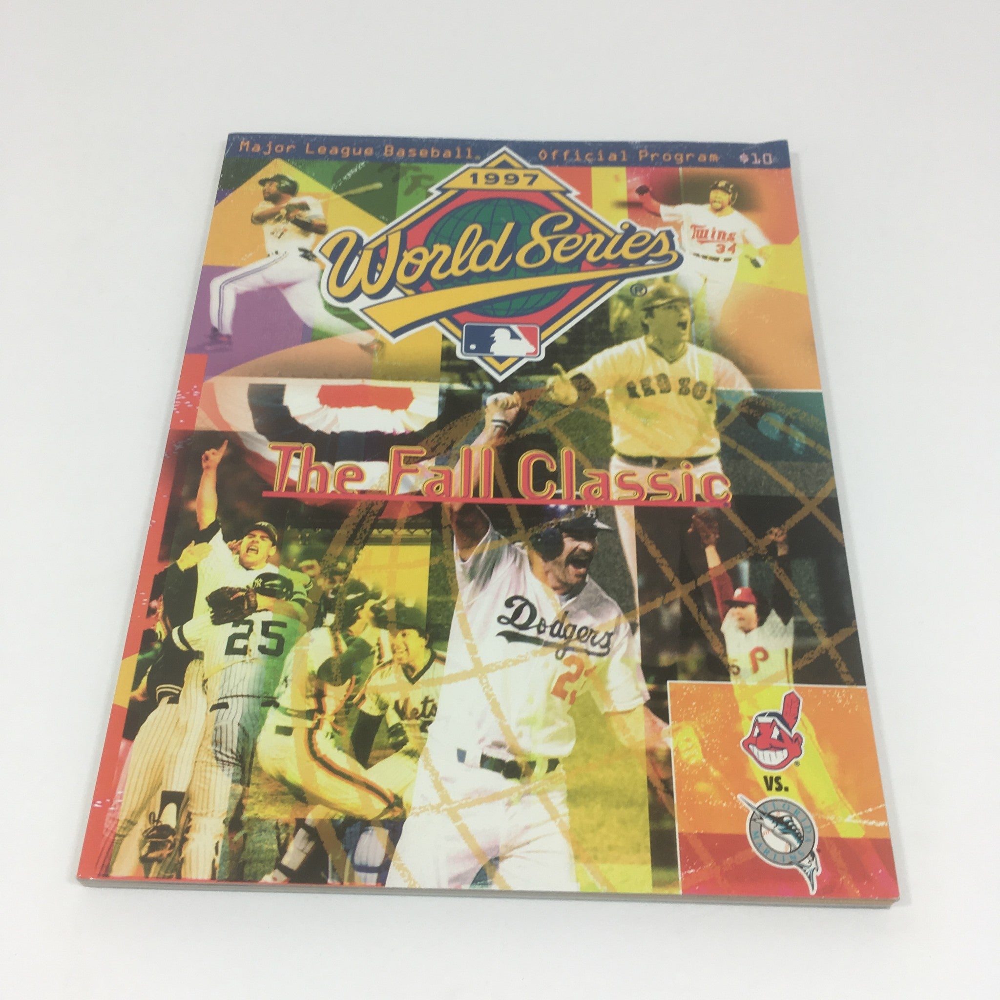 Major League Basketball Official Program 1997 World Series Fall Classic Magazine