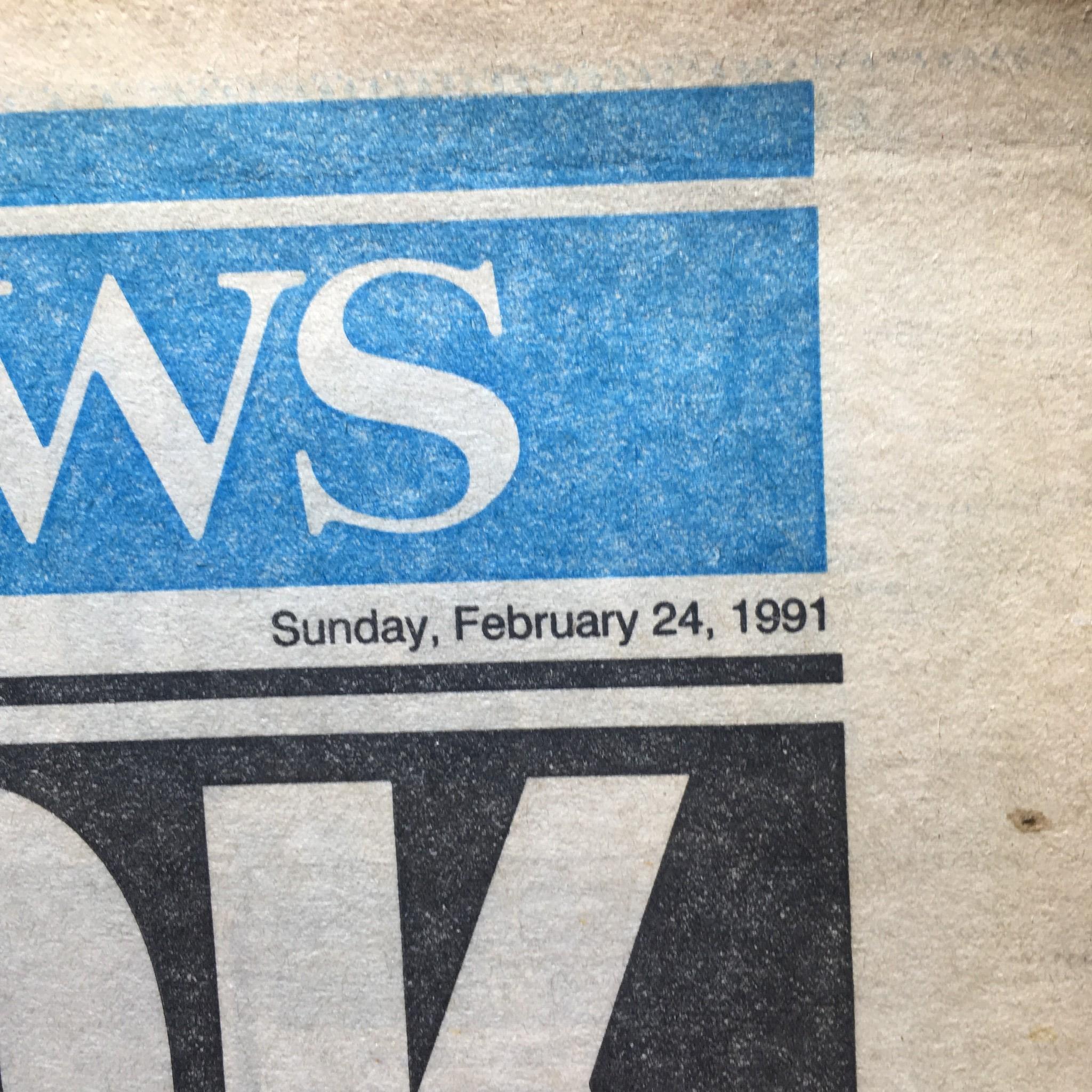 NY Daily News: Feb 24 1991, Attack Begins, Urges Americans to Say a Prayer