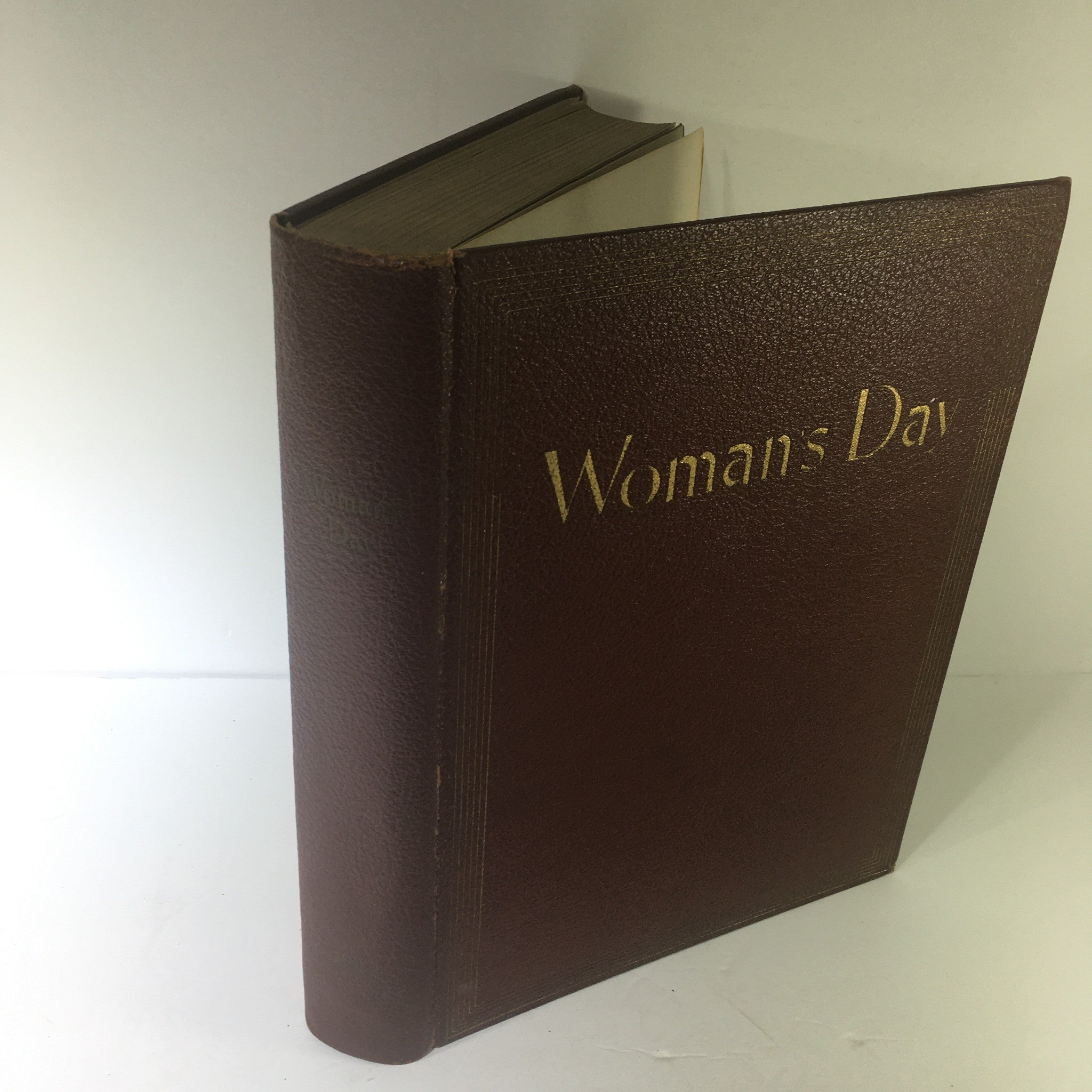 1942 Woman's Day Magazine Complete Year Round In One Book Compilation