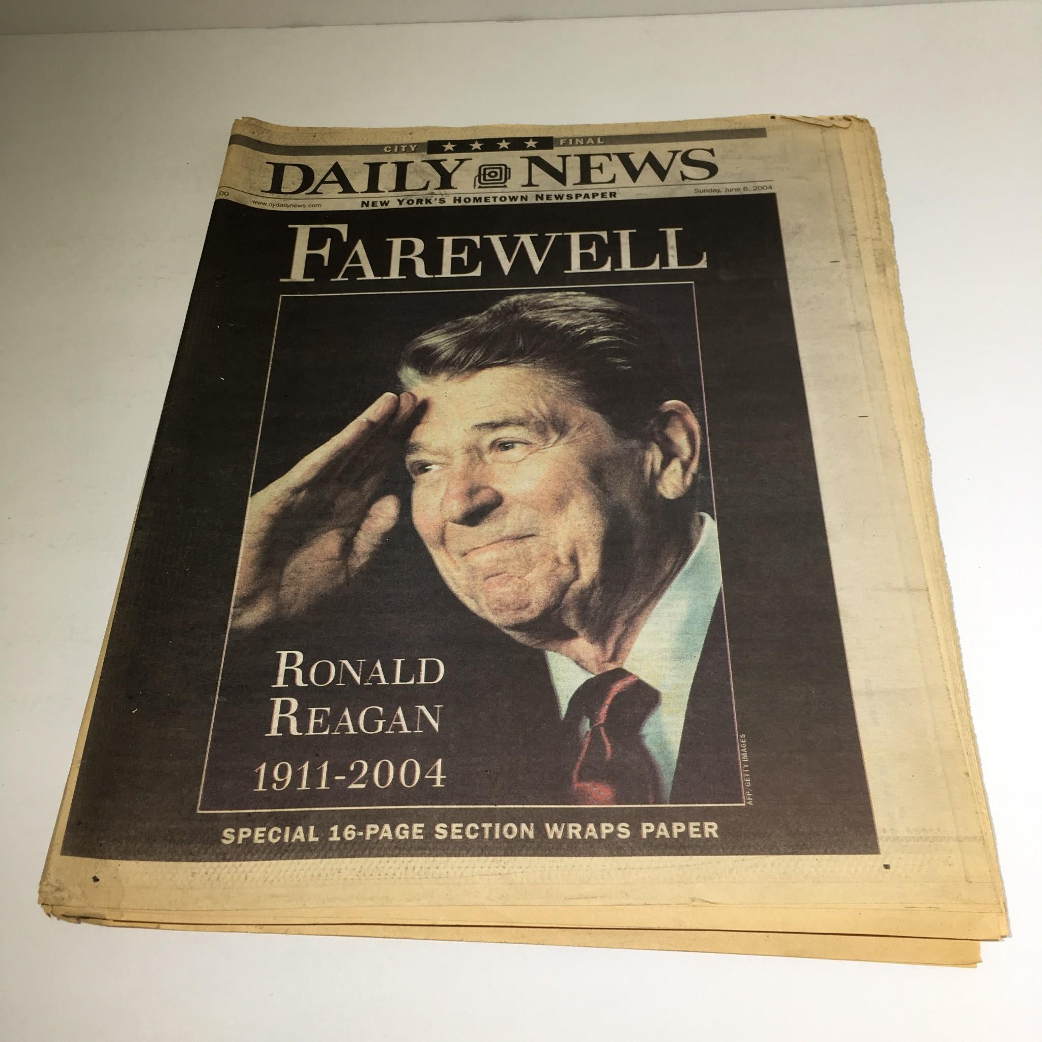 New York Daily News: 06/6/04, Farewell Ronald Reagan 1911-2004