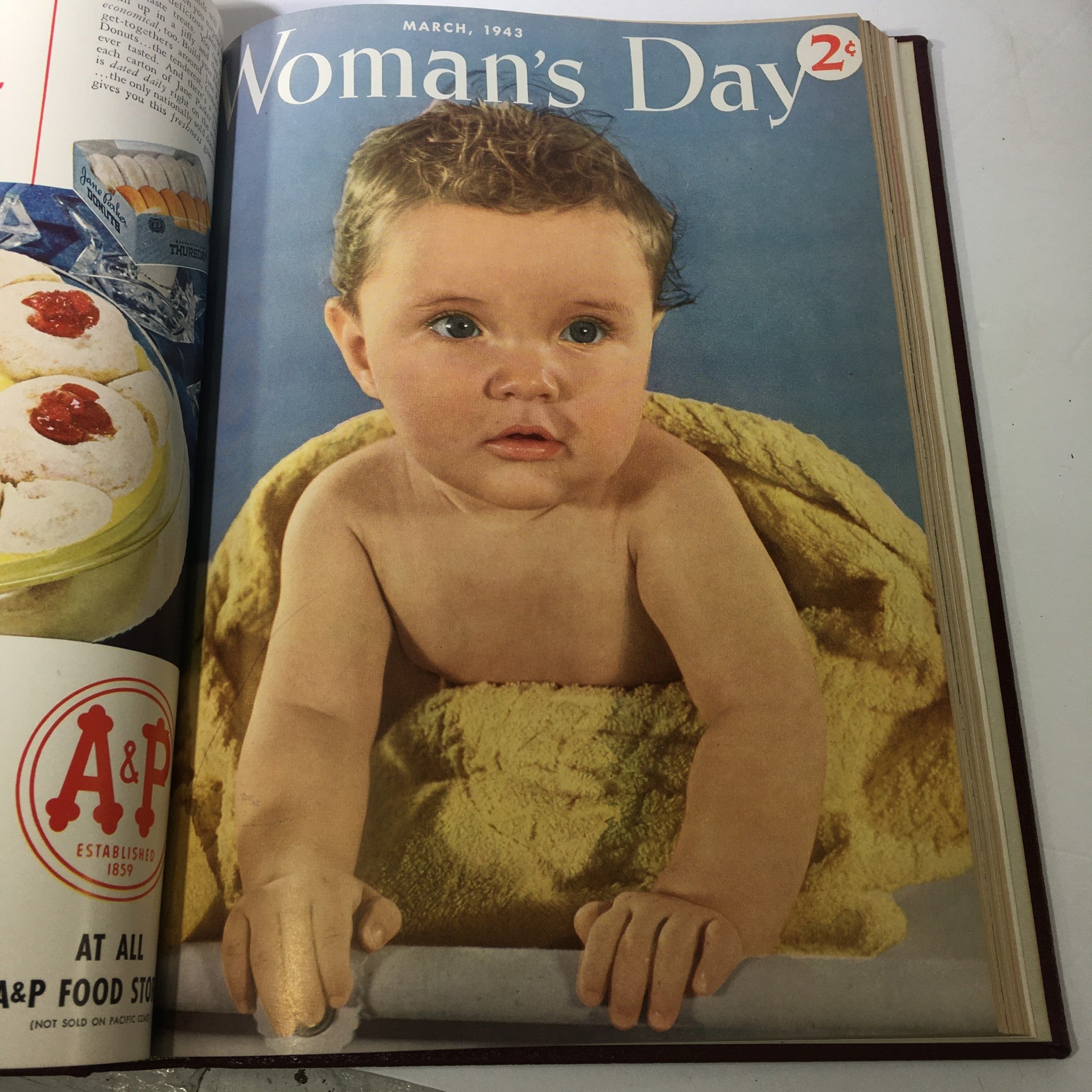 1943 Woman's Day Magazine Complete Year Round In One Book Compilation