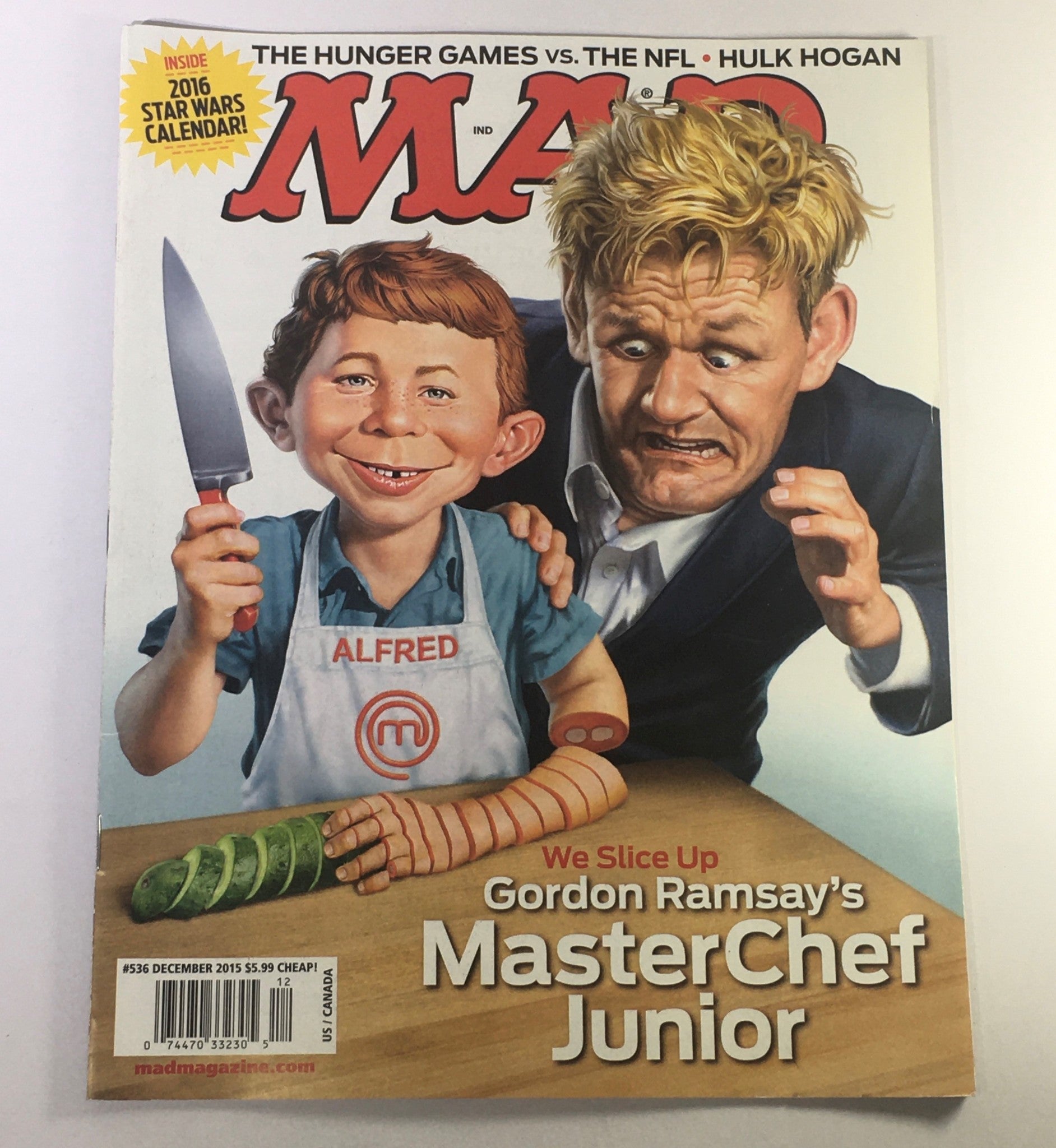 MAD Magazine December 2015 - Chef Gordon Ramsay's MasterChef Junior / Hulk Hogan