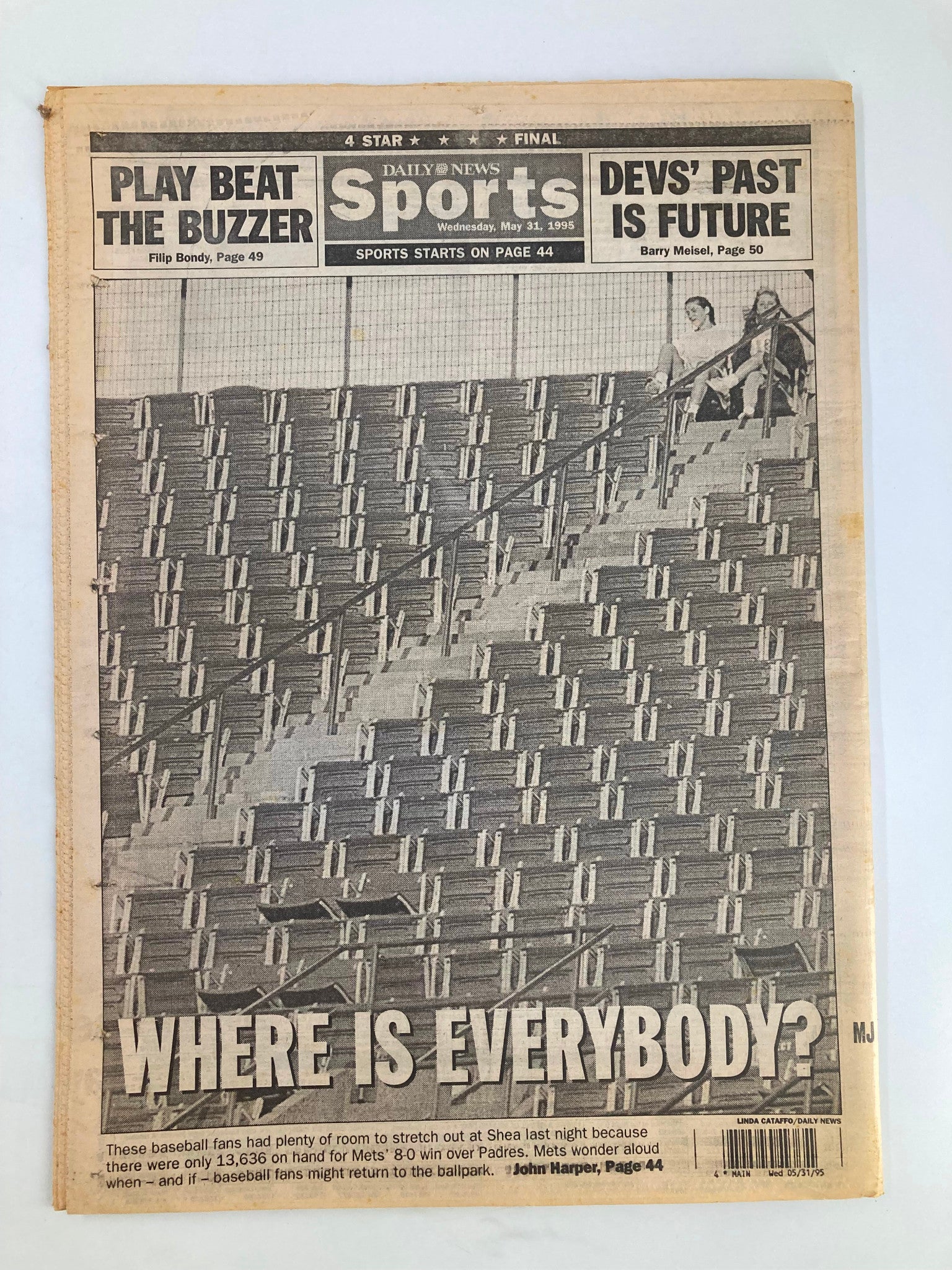 VTG Daily News Newspaper from May 31, 1995 showcasing sports coverage with the headline 'Where Is Everybody?' and commentary on attendance at baseball games.