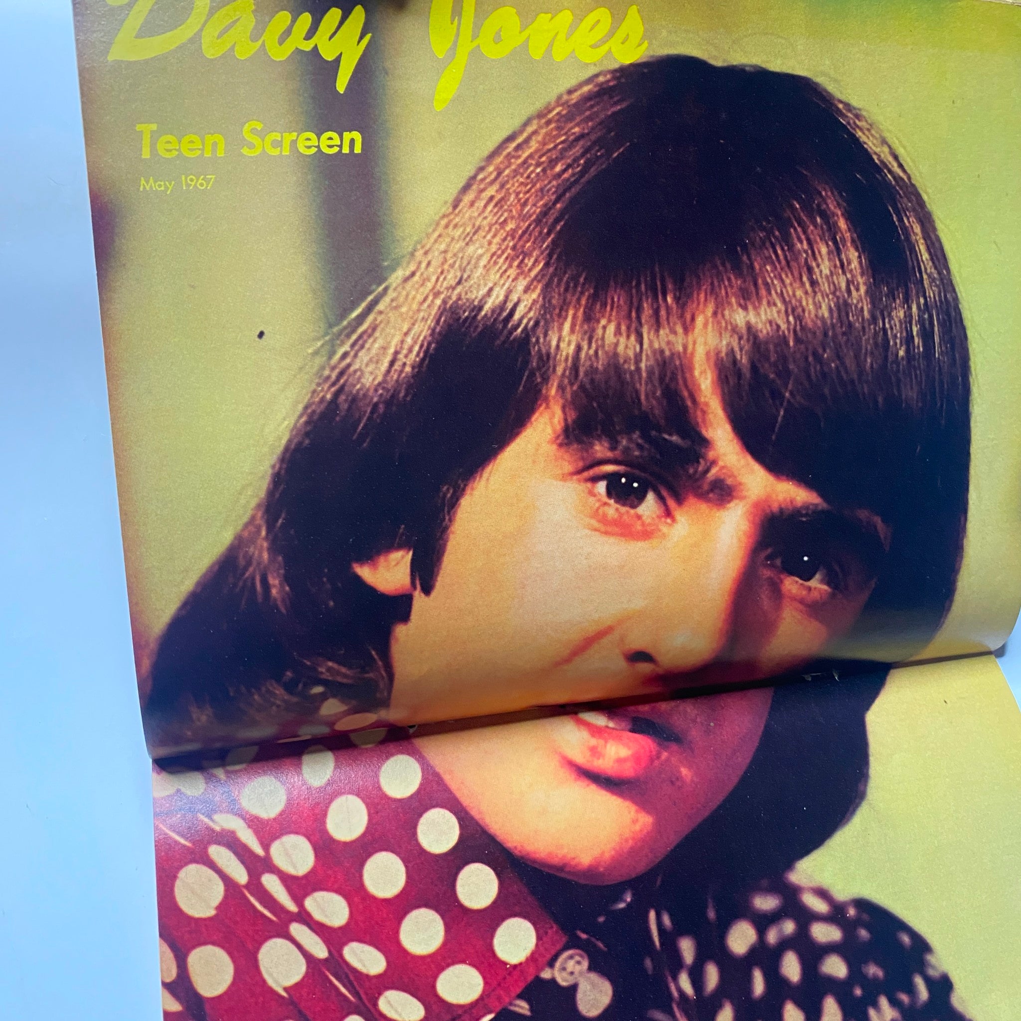 Pin-up of Davy Jones from Teen Screen Magazine May 1967, emphasizing the iconic look of the Monkees star within the magazine.