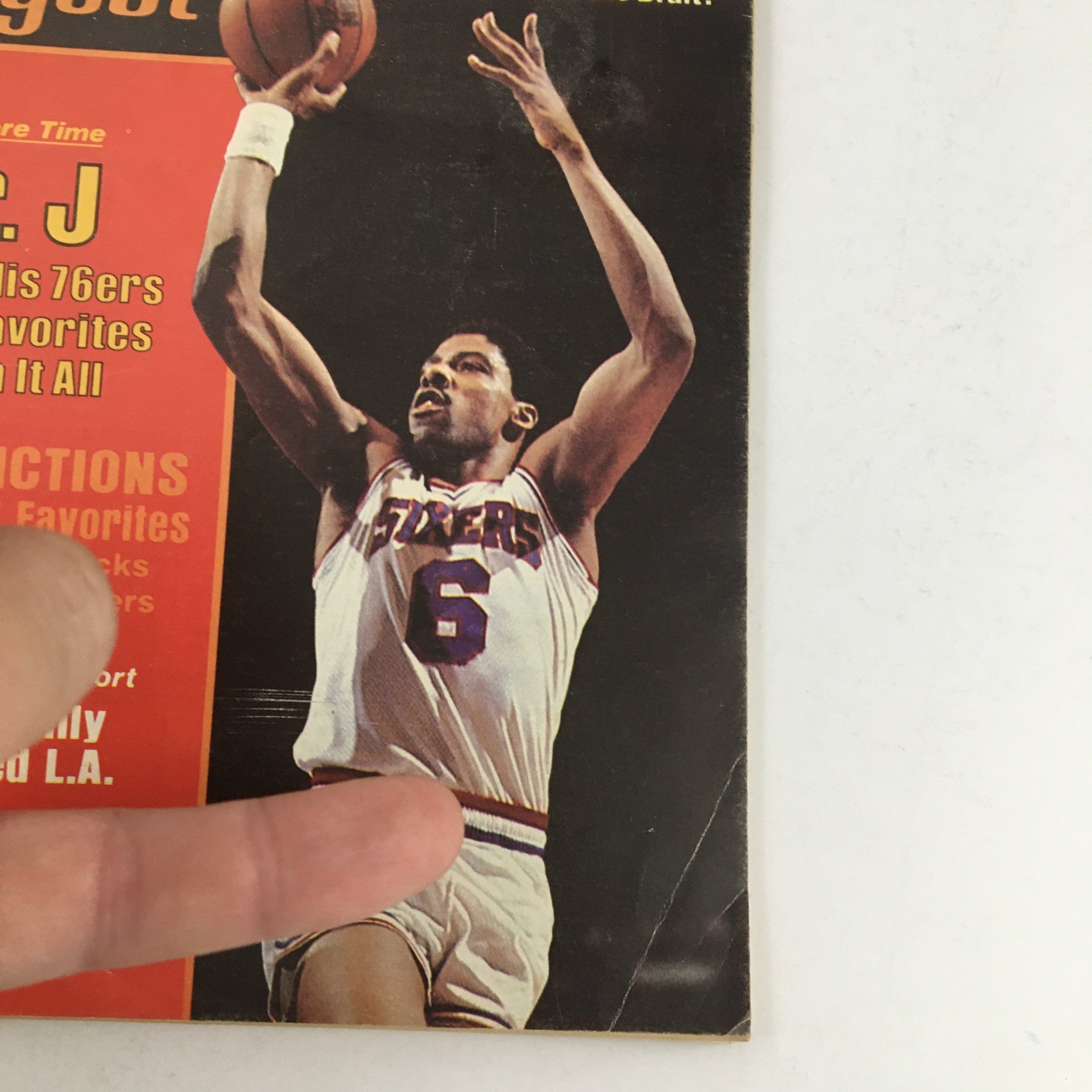 Basketball Digest Magazine November 1983 NBA 7ers Julius Erving No Label