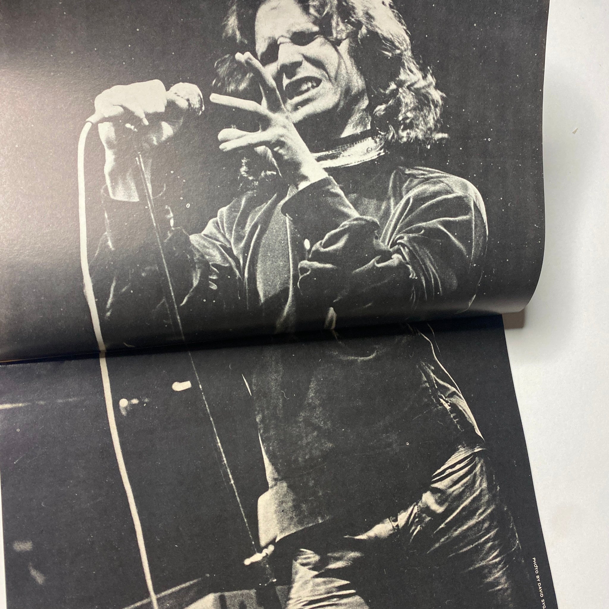 Hullabaloo Magazine November 1968 interior image featuring Jim Morrison performing passionately on stage.