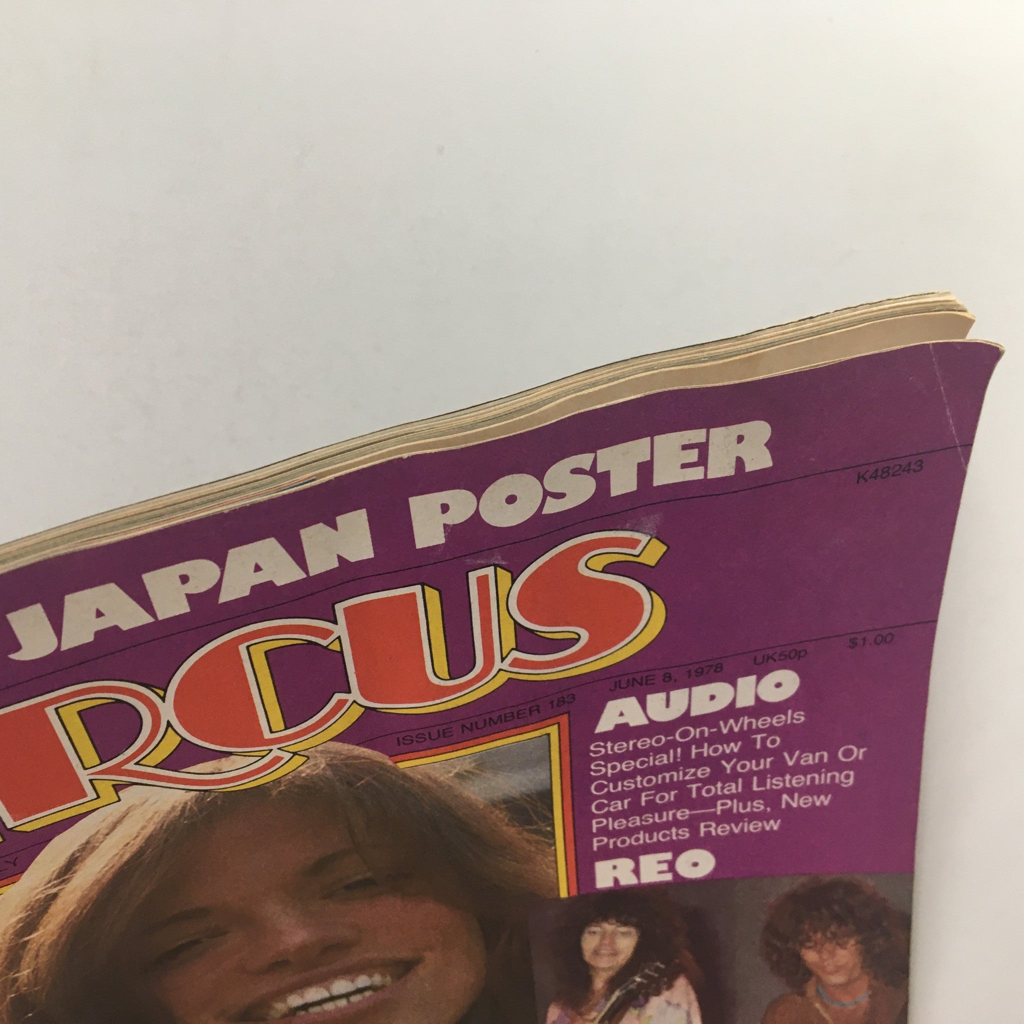 Circus Magazine June 8 1978 Carly Simon & Kiss in Japan w Poster No Label