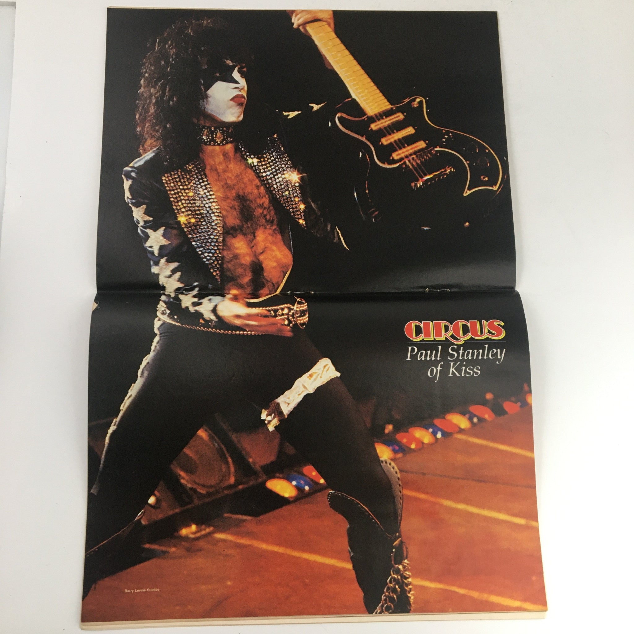 Circus Magazine August 31 1978 Texxas Jam Fans & Paul Stanley Poster No Label