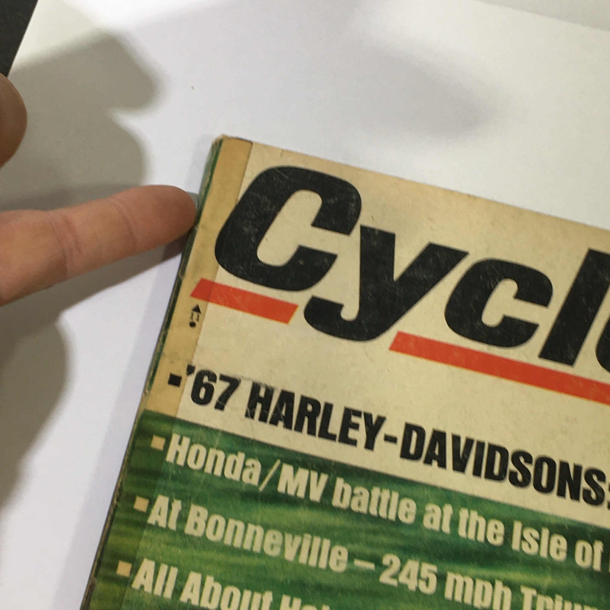 VTG Cycle Magazine November 1966 - 1967 Harley Davidson / Honda / MV Battle