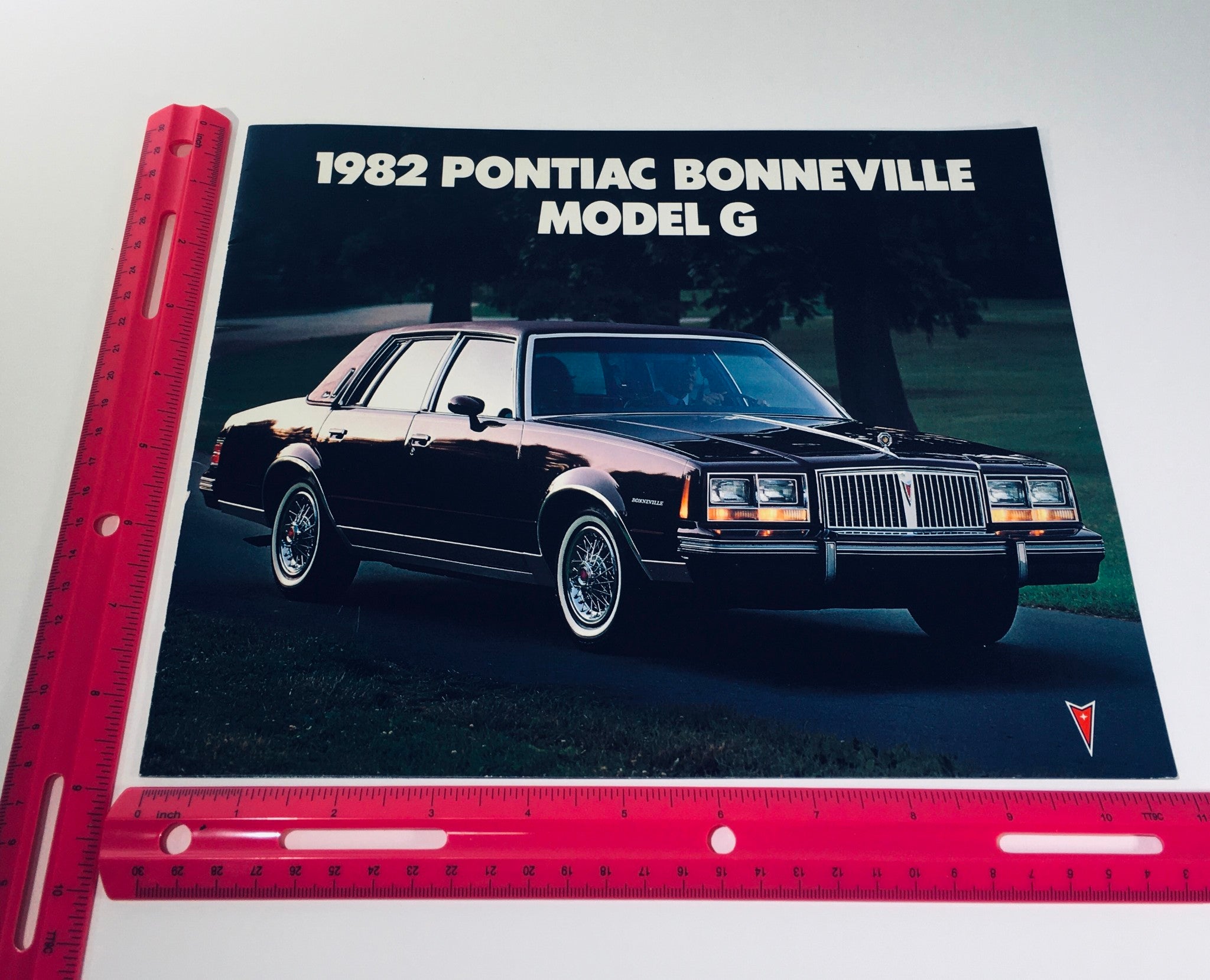 1982 Pontiac Bonneville Model G Brougham 4-Door Sedan Car Sales Brochure