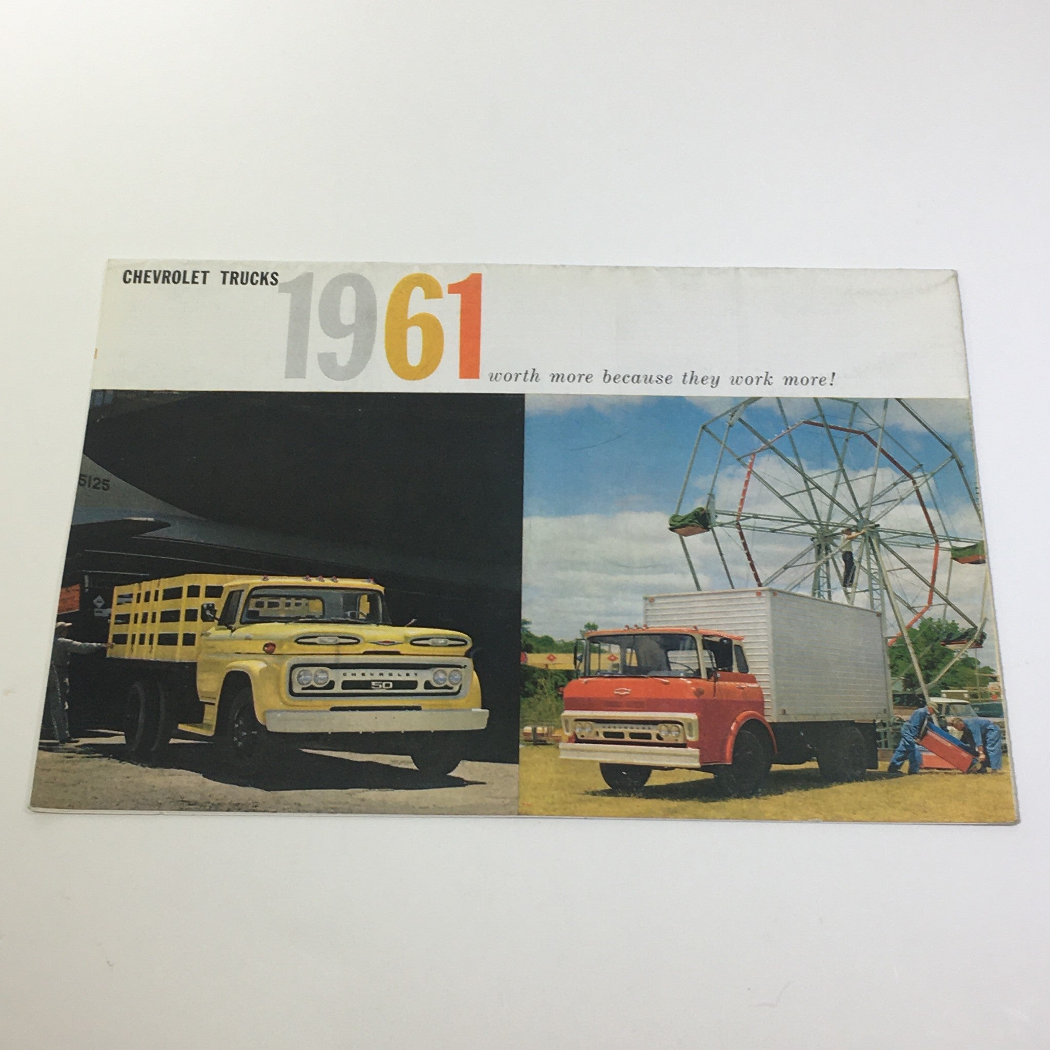 1961 Chevrolet Trucks Light-Duty & Step-Vans Corvair 95 Series Catalog Brochure