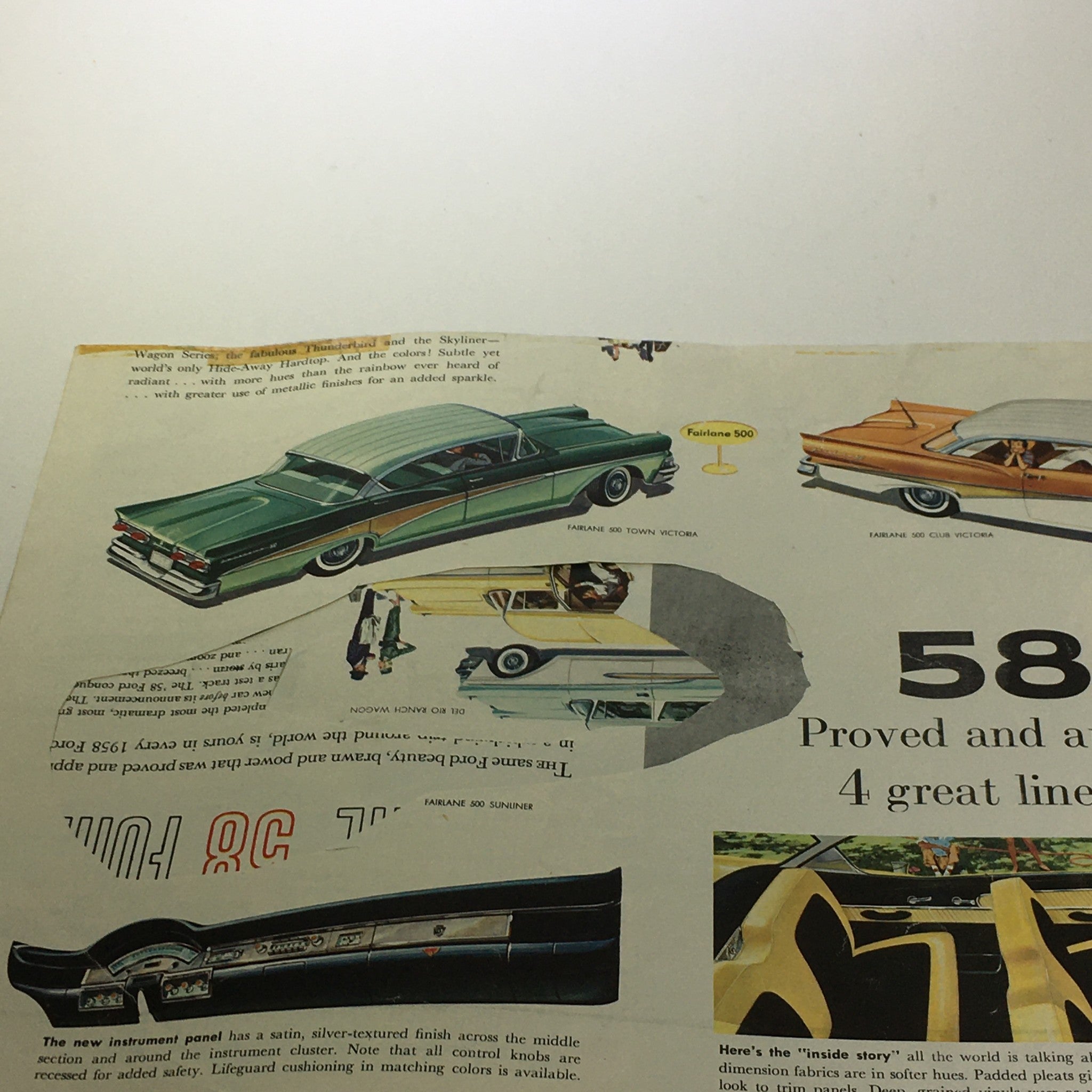 1958 Ford Thunderbird & Skyliner Wagon Series V-8 Engine Car Catalog Brochure