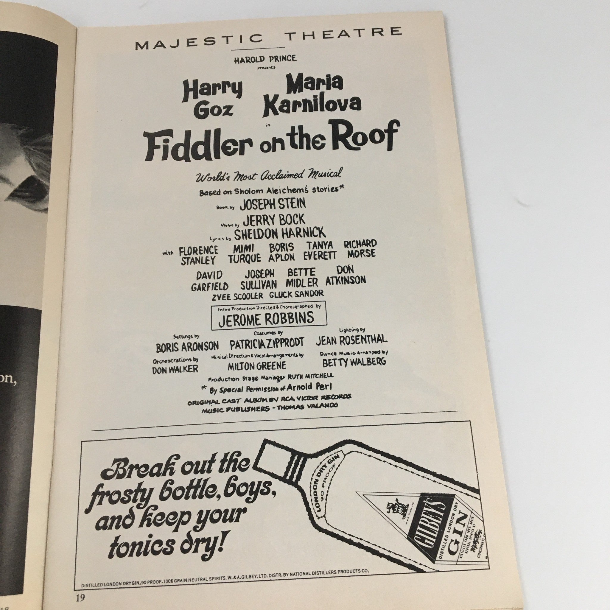 1968 Playbill Majestic Theatre 'Fiddler on the Roof' Harry Goz, Maria Karnilova