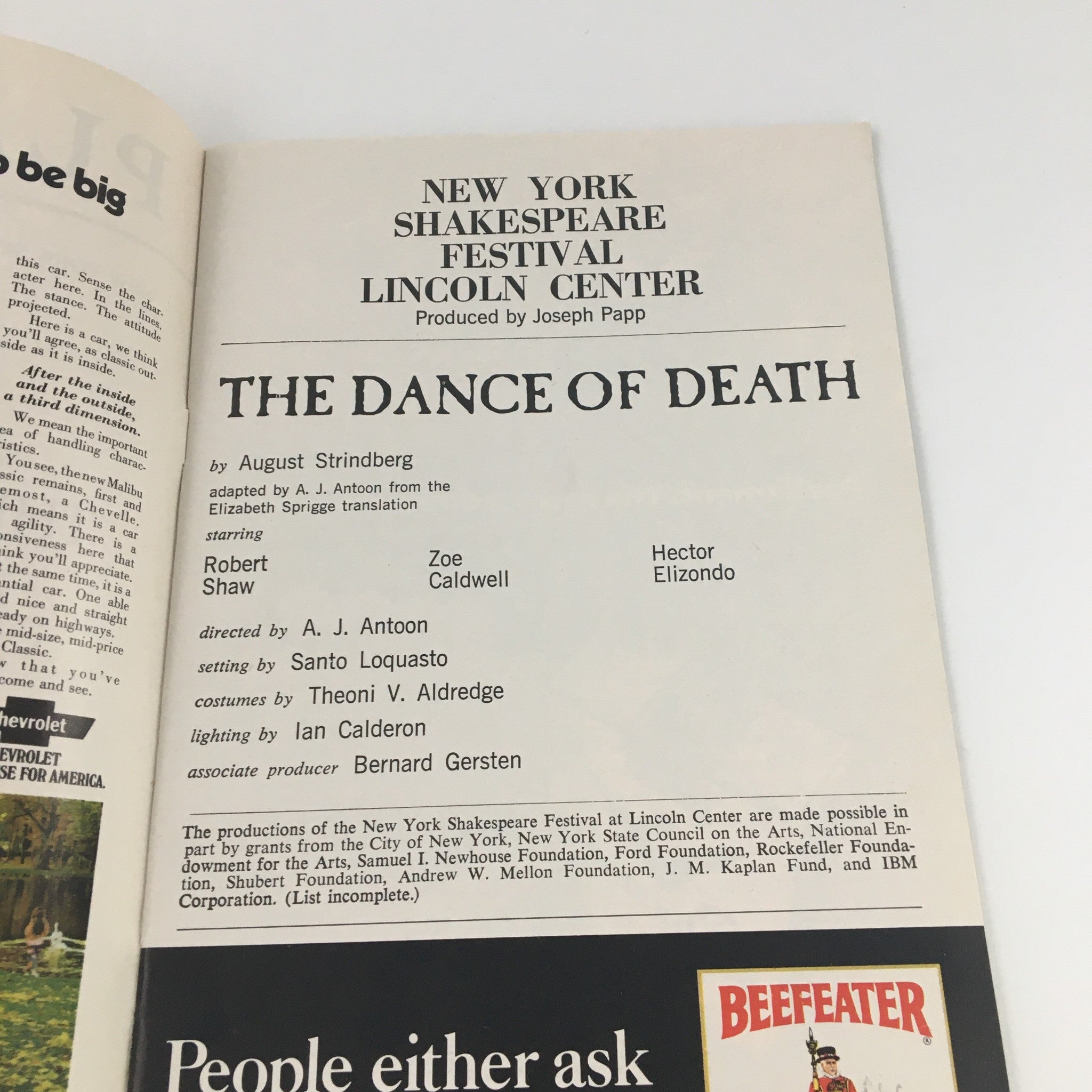 1974 Playbill Vivian Beaumont Theater 'The Dance of Death' Robert Shaw, Zoe C.