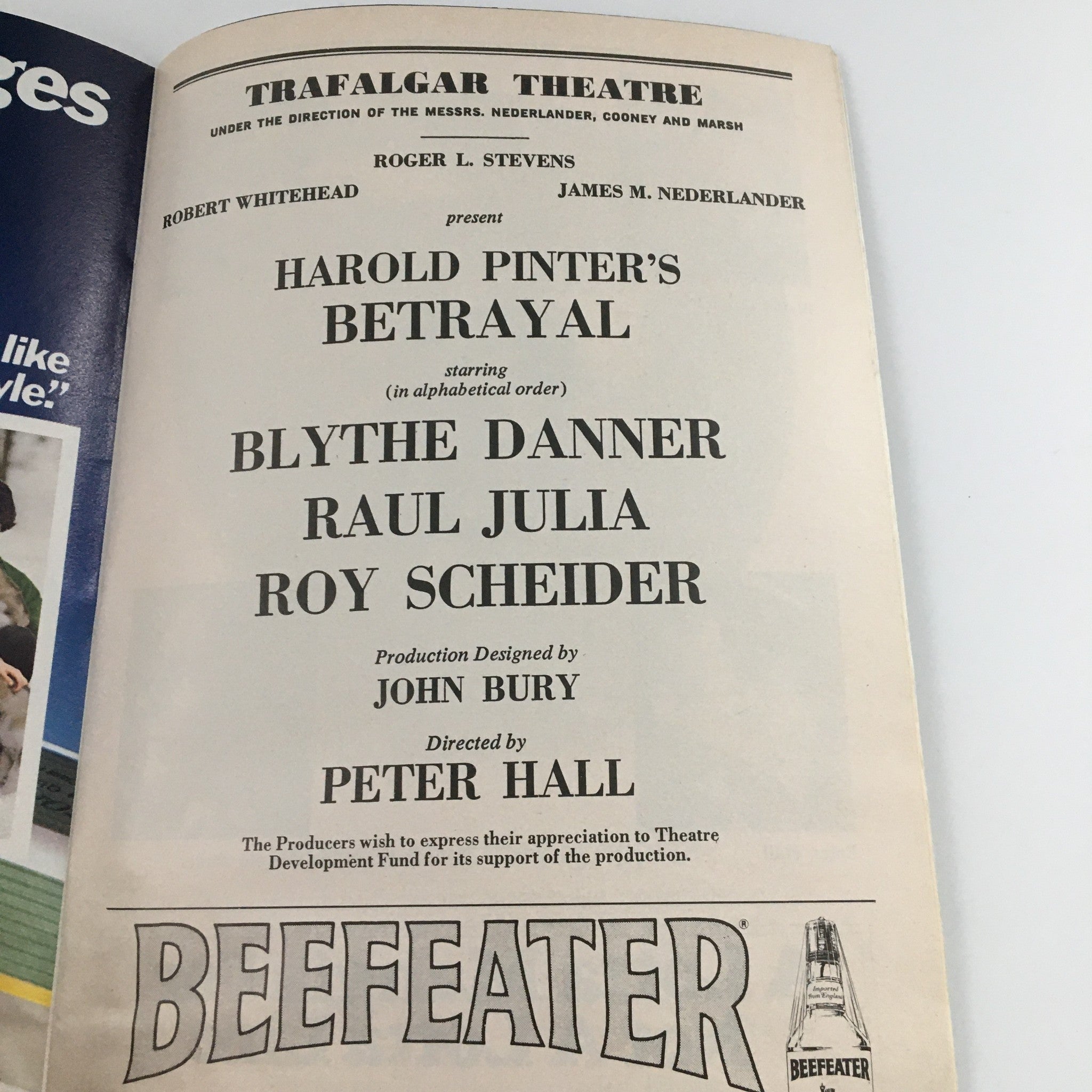 1980 Playbill Trafalgar Theatre 'Betrayal' Blythe Danner, Roy Scheider