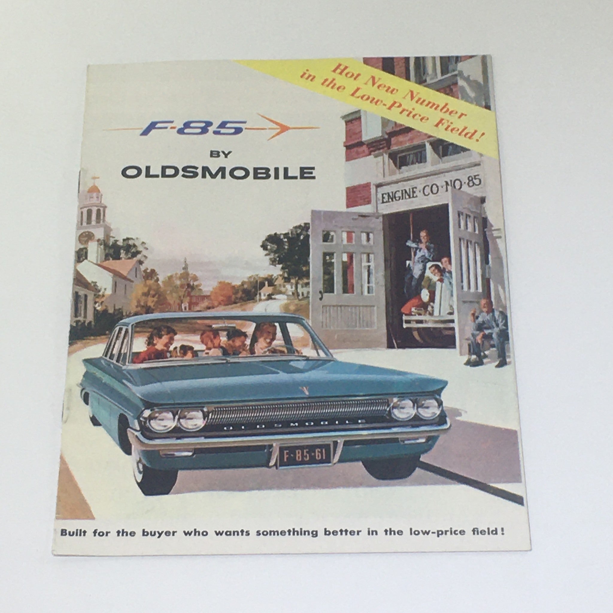 Vintage 1961 De Luxe F85 by Oldsmobile 4-Door Hardtop Sedan Car Catalog Brochure