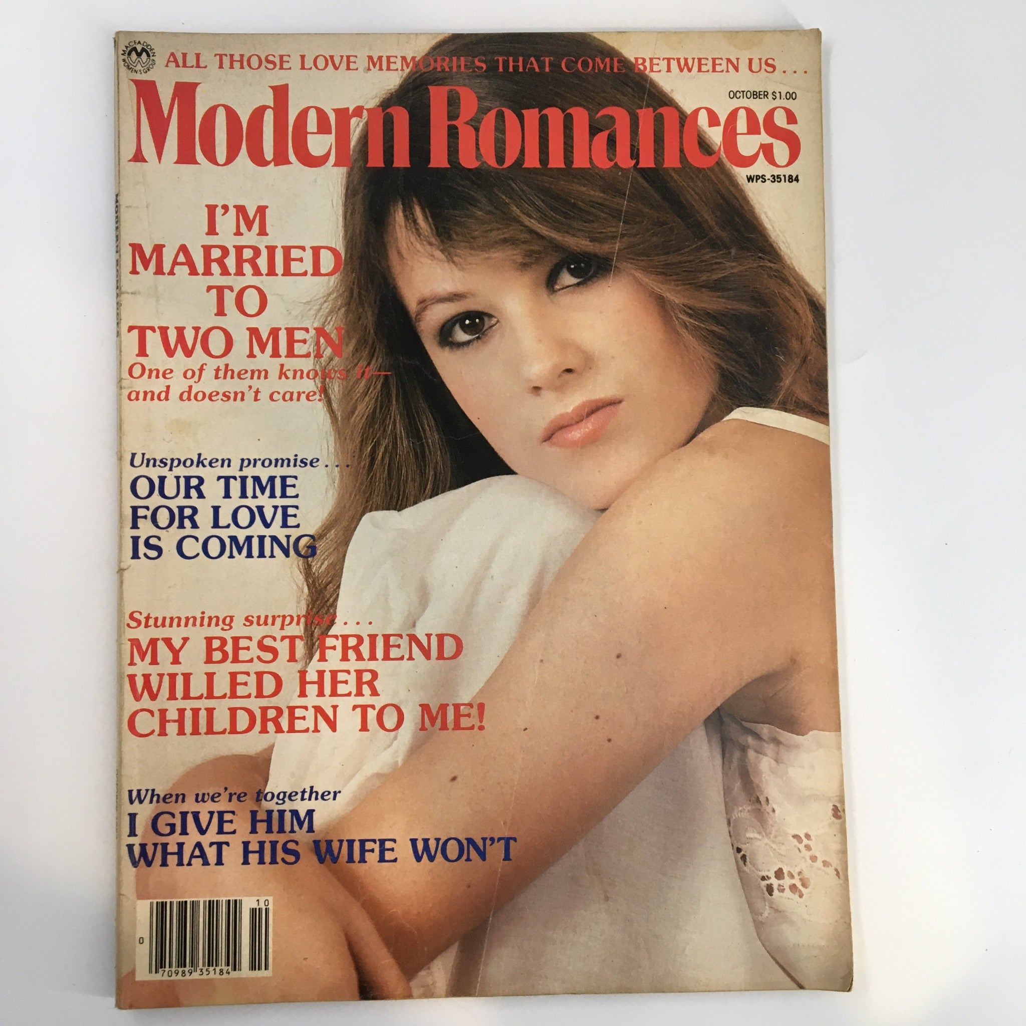 Modern Romances Magazine October 1982 I'm Married To Two Men No Label