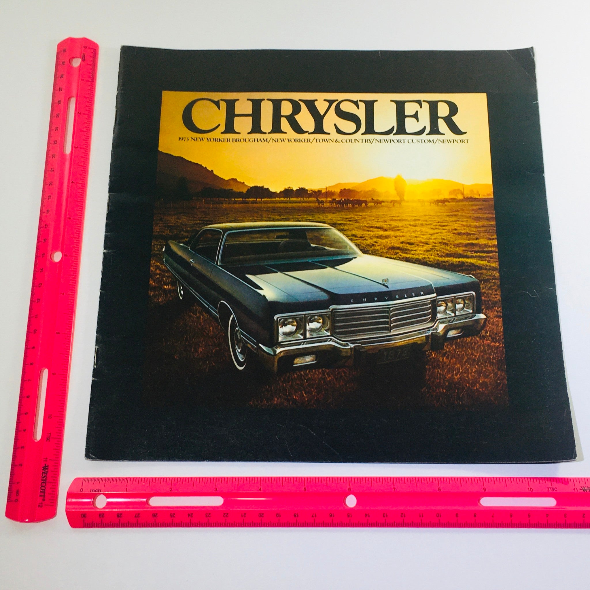 1973 Chrysler Brougham/New Yorker/Newport car auto sales catalog Brochure vtg