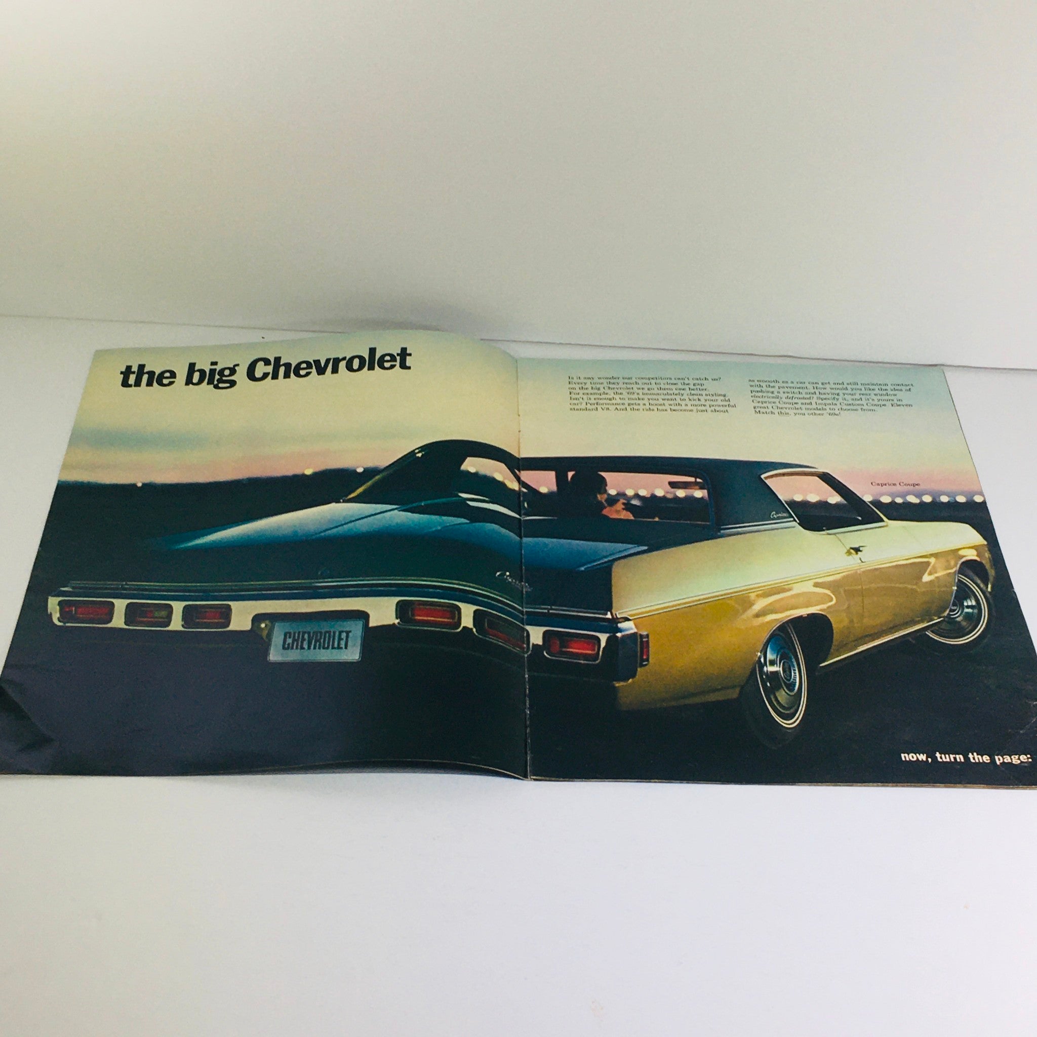 1969 Chevrolet Viewpoint Showroom Dealership Car Auto Brochure Catalog