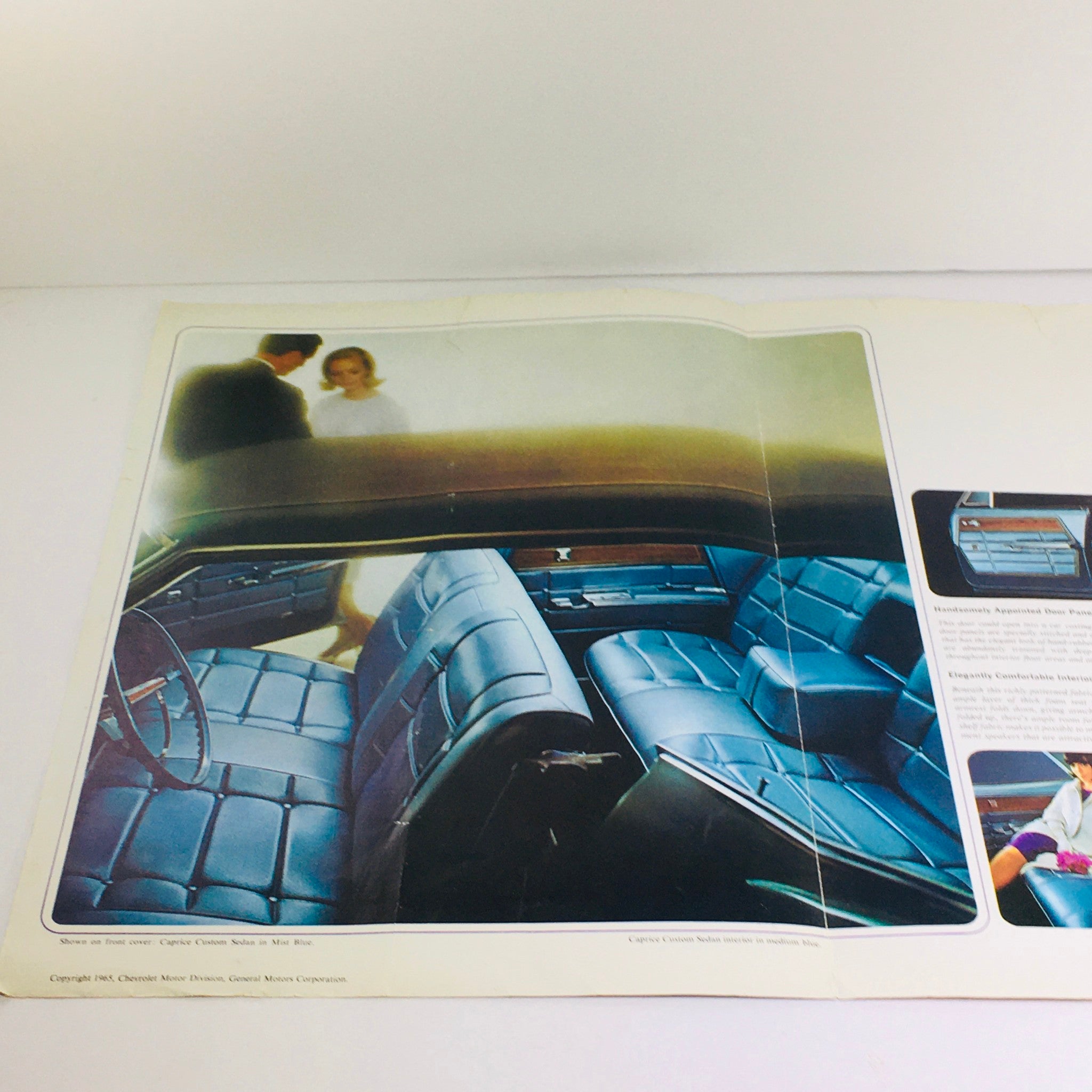 1965 Chevrolet Caprice Custom Sedan Dealership Car Auto Brochure Catalog