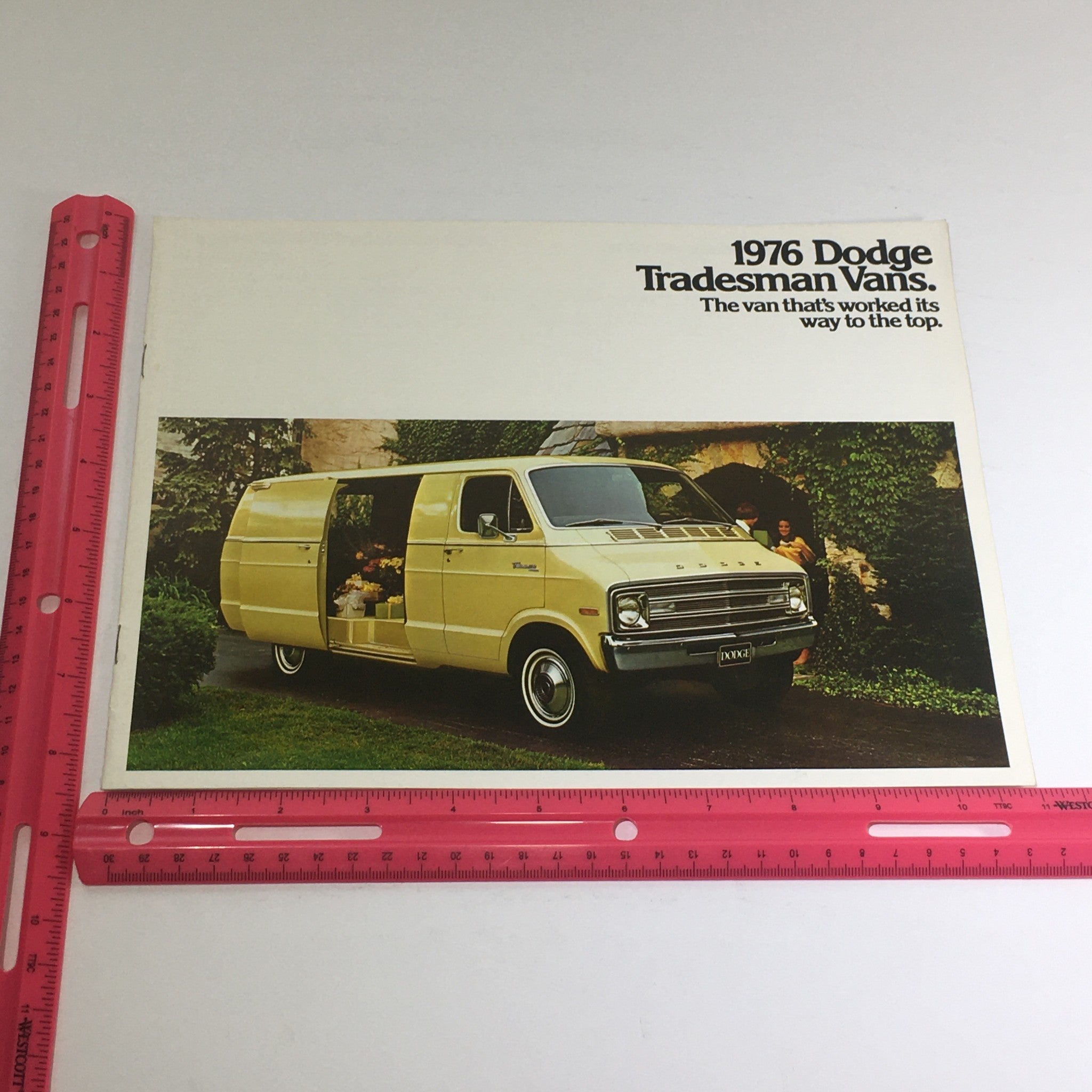 1976 Dodge Tradesman Vans Rugged 123"WB Dealership Car Auto Brochure Catalog