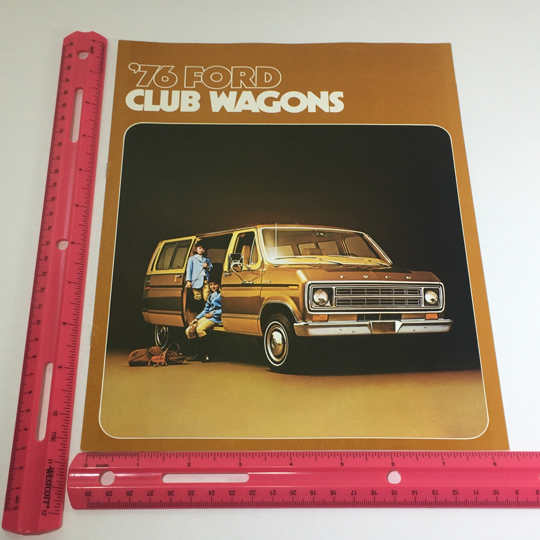 1976 Ford Club Wagons Specifications Car Dealership Auto Brochure Catalog