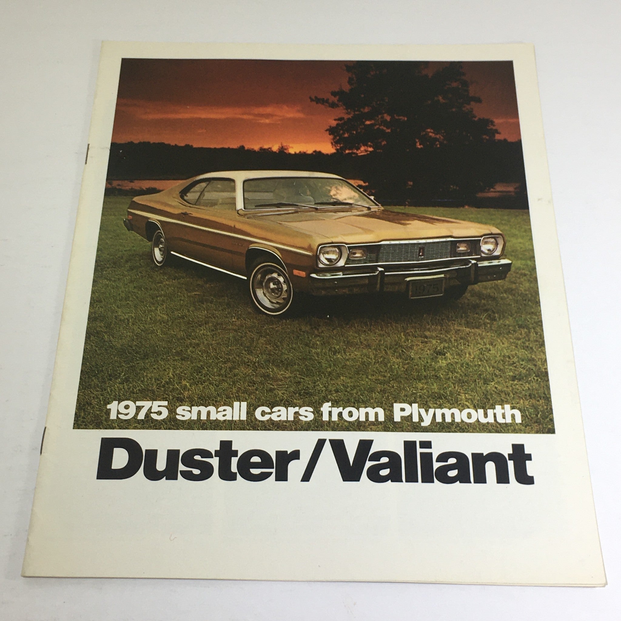 1975 Plymouth Duster Valiant Features Dealership Car Auto Brochure Catalog