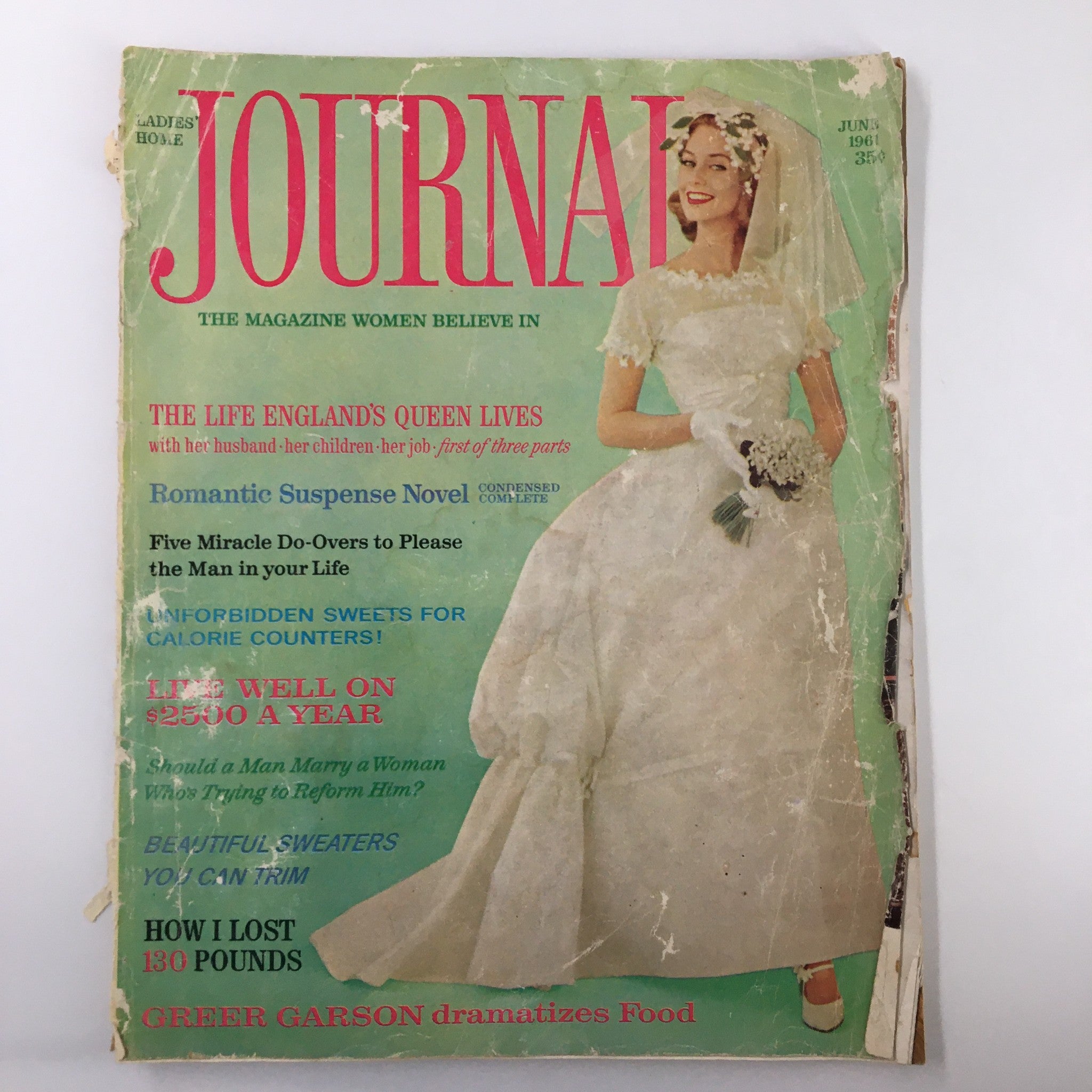 Ladies' Home Journal Magazine June 1961 The Life England's Queen Lives