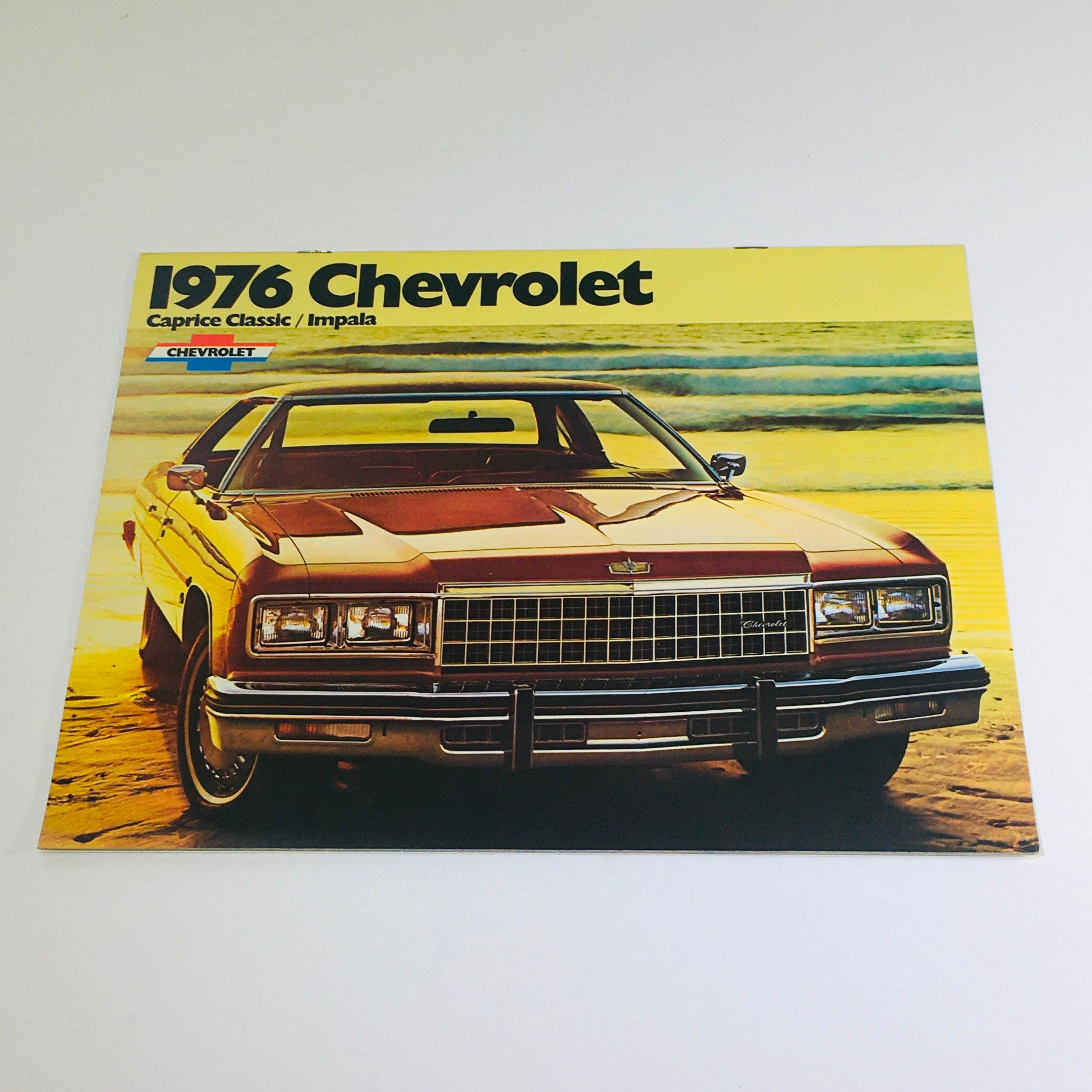 1976 Chevrolet Caprice Classic-Impala Dealership Car Auto Brochure Catalog