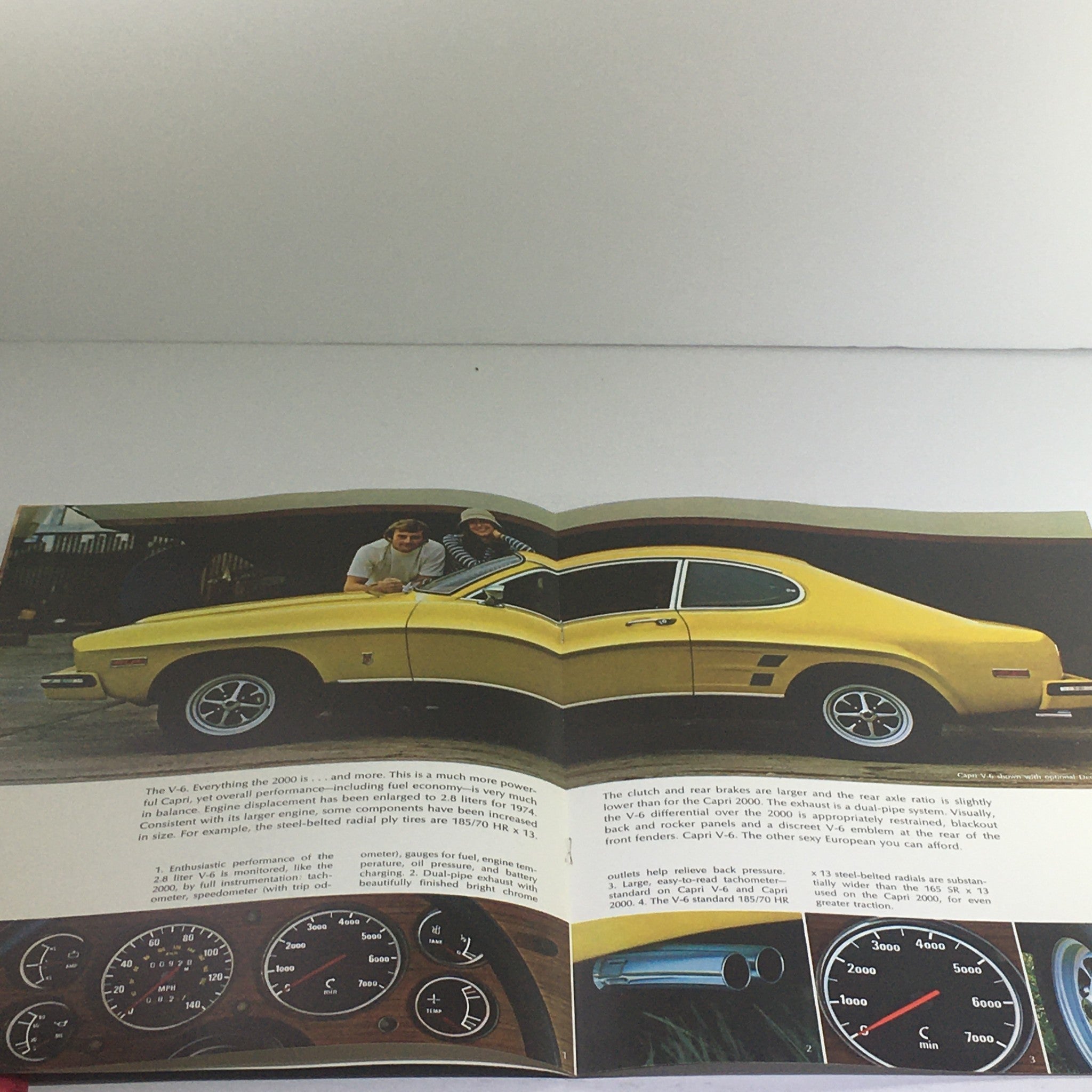 1972 Lincoln-Mercury Capri 2000 & Capri V-6 Dealership Car Auto Brochure Catalog