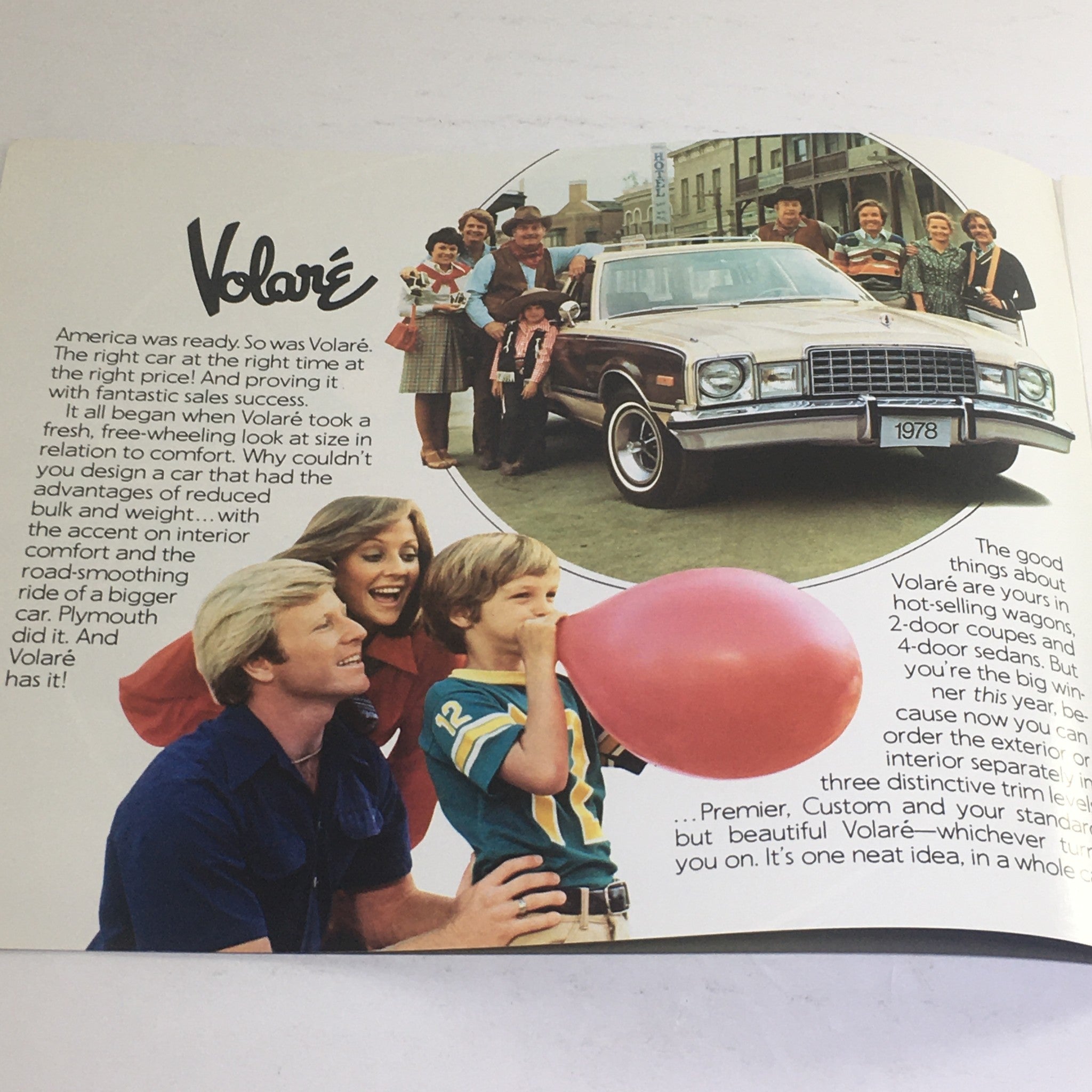 1978 Plymouth Volare Coupe Sedan Dealership Car Auto Brochure Catalog