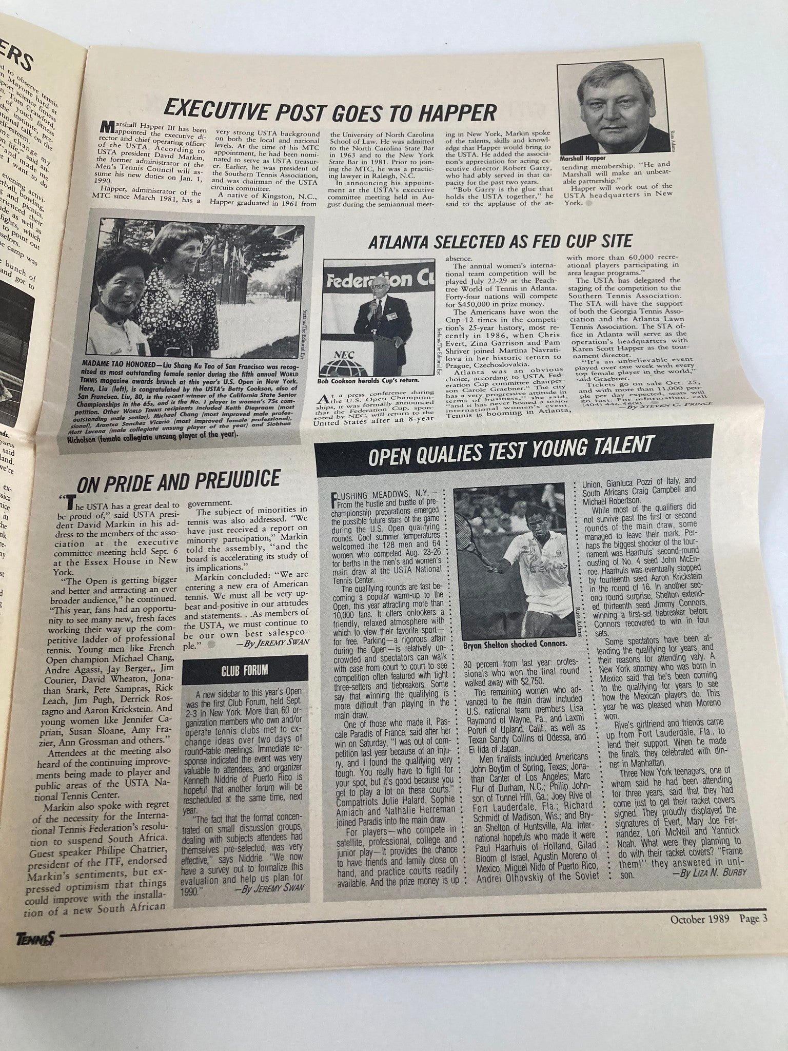 Inside pages of Vintage Tennis USA Magazine October 1989, highlighting tennis history, executive posts in the USTA, and discussions about the growth of tennis.