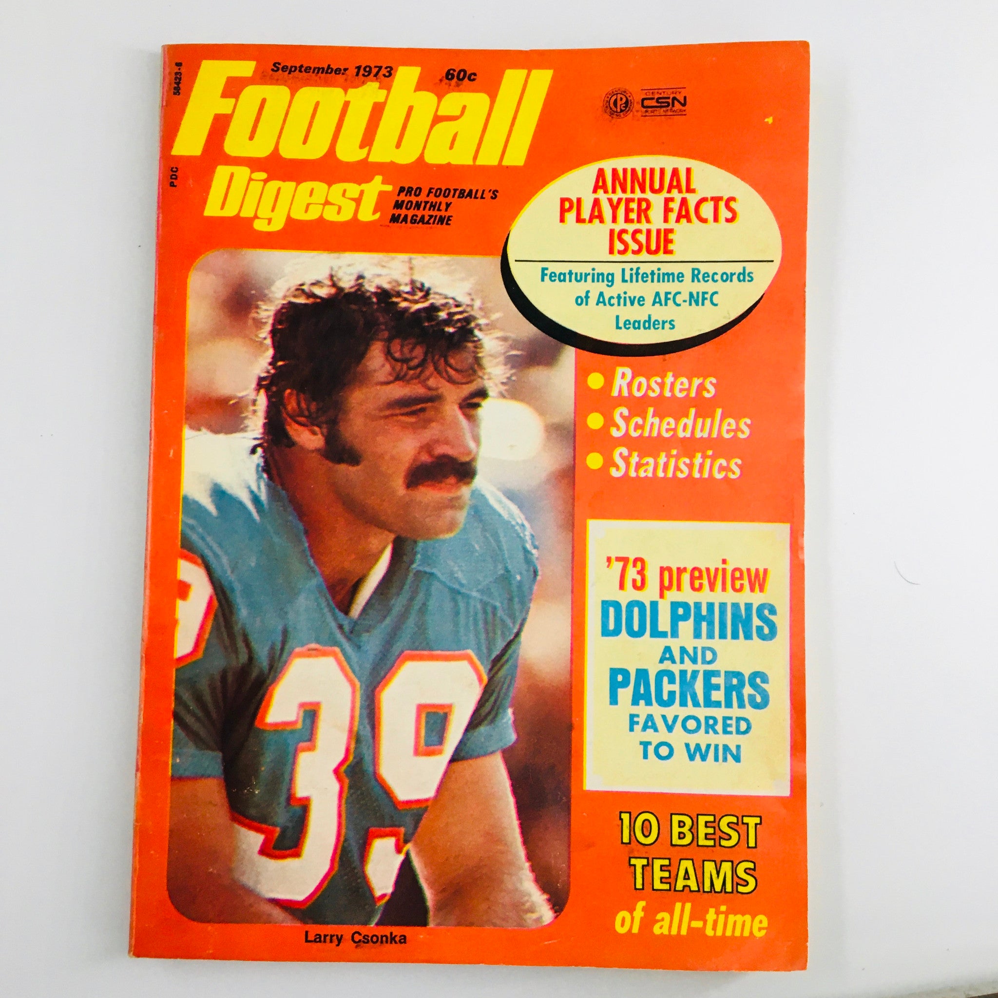 VTG Football Digest Magazine September 1973 featuring Larry Csonka on the cover, highlighting the '73 Dolphins and Packers preview, and the 10 Best Teams of all-time.