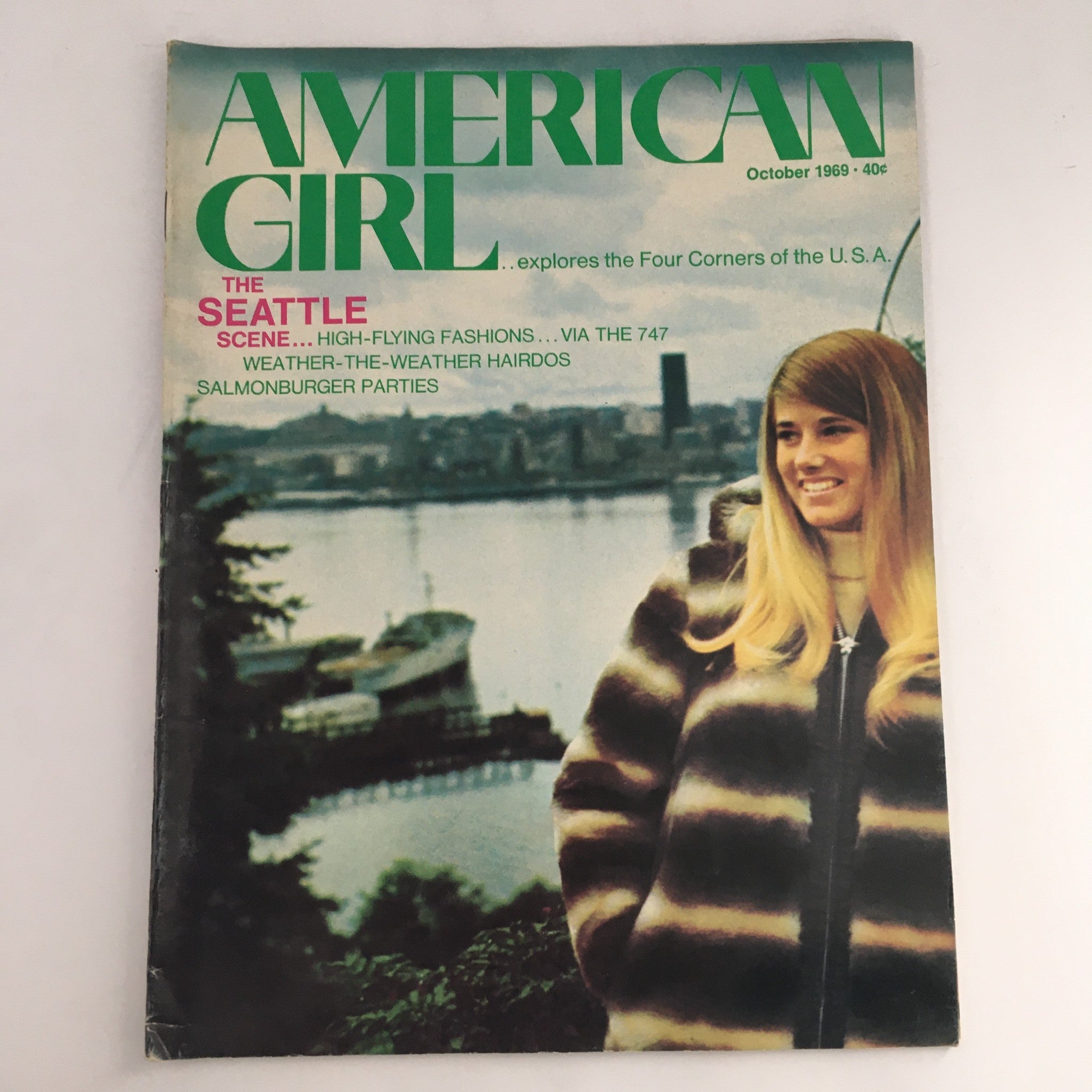 American Girl Magazine October 1969 The Seattle Scene & Salmonburger Parties, VG