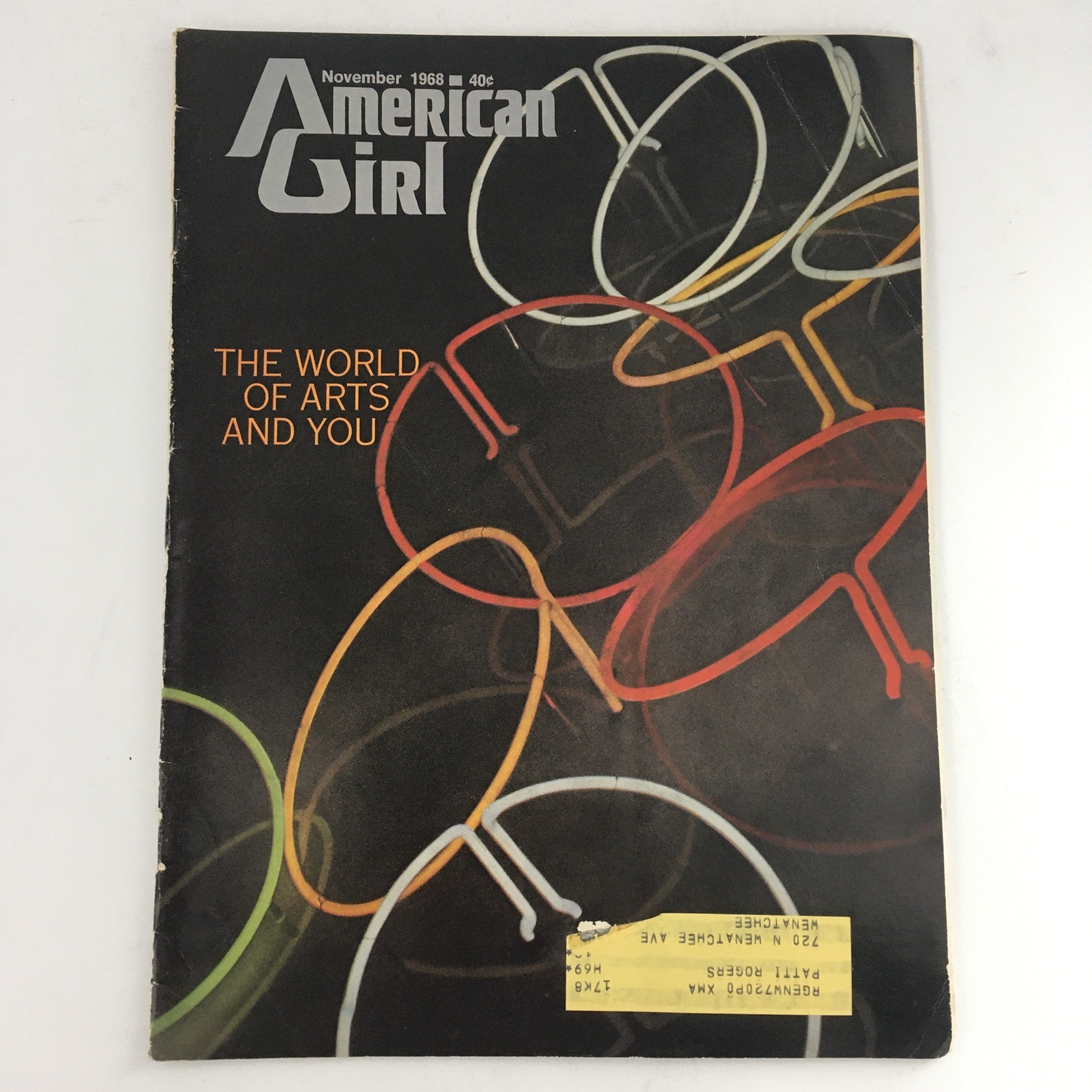 American Girl Magazine November 1968 The World of Arts and You & Teen Fashion