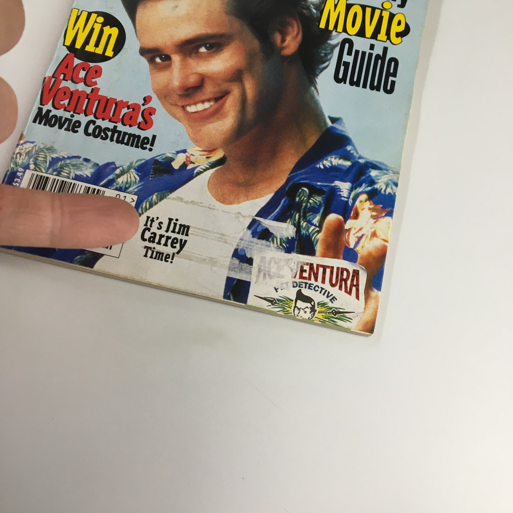 Disney Adventures Magazine January 1996 Jim Carrey is Ace Ventura Pet Detective