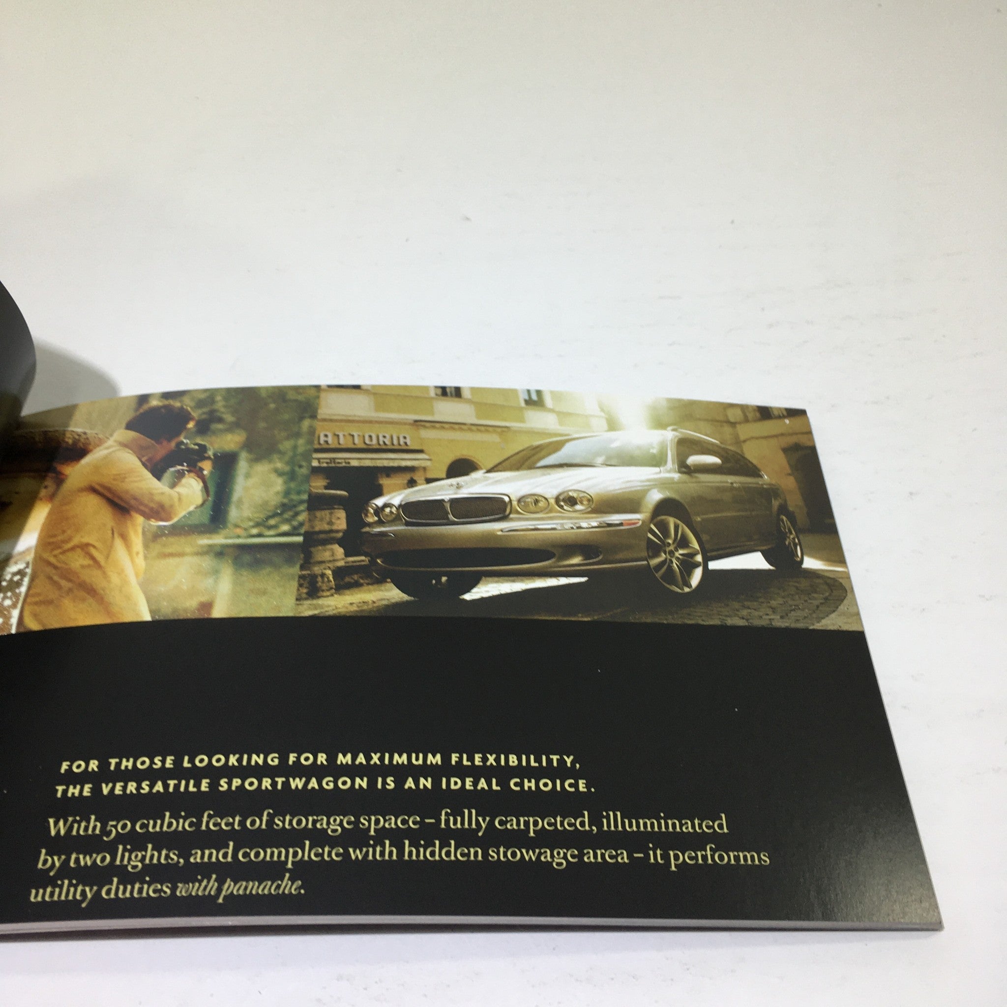 2007 Jaguar PG 28 Dealership Car Auto Brochure Catalog