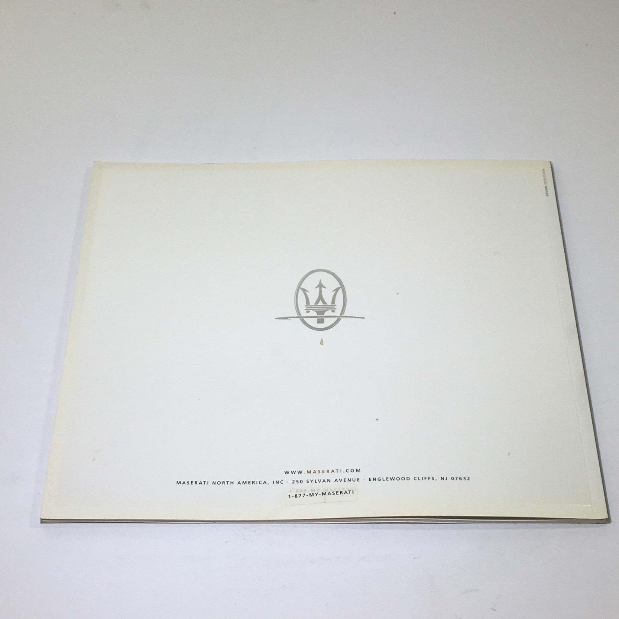 2004 Maserati Quattroporte Dealership Car Auto Brochure Catalog