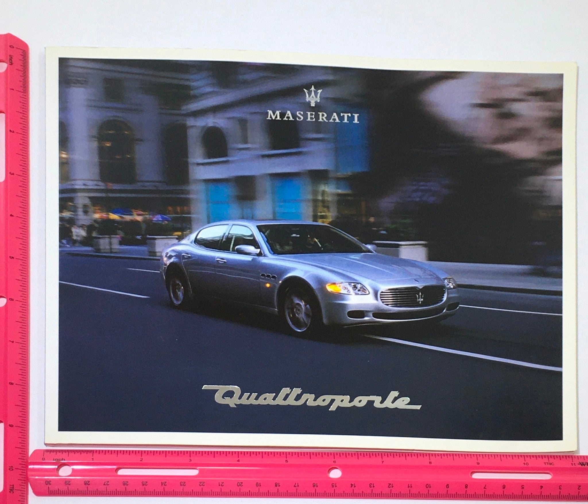 2004 Maserati Quattroporte Dealership Car Auto Brochure Catalog