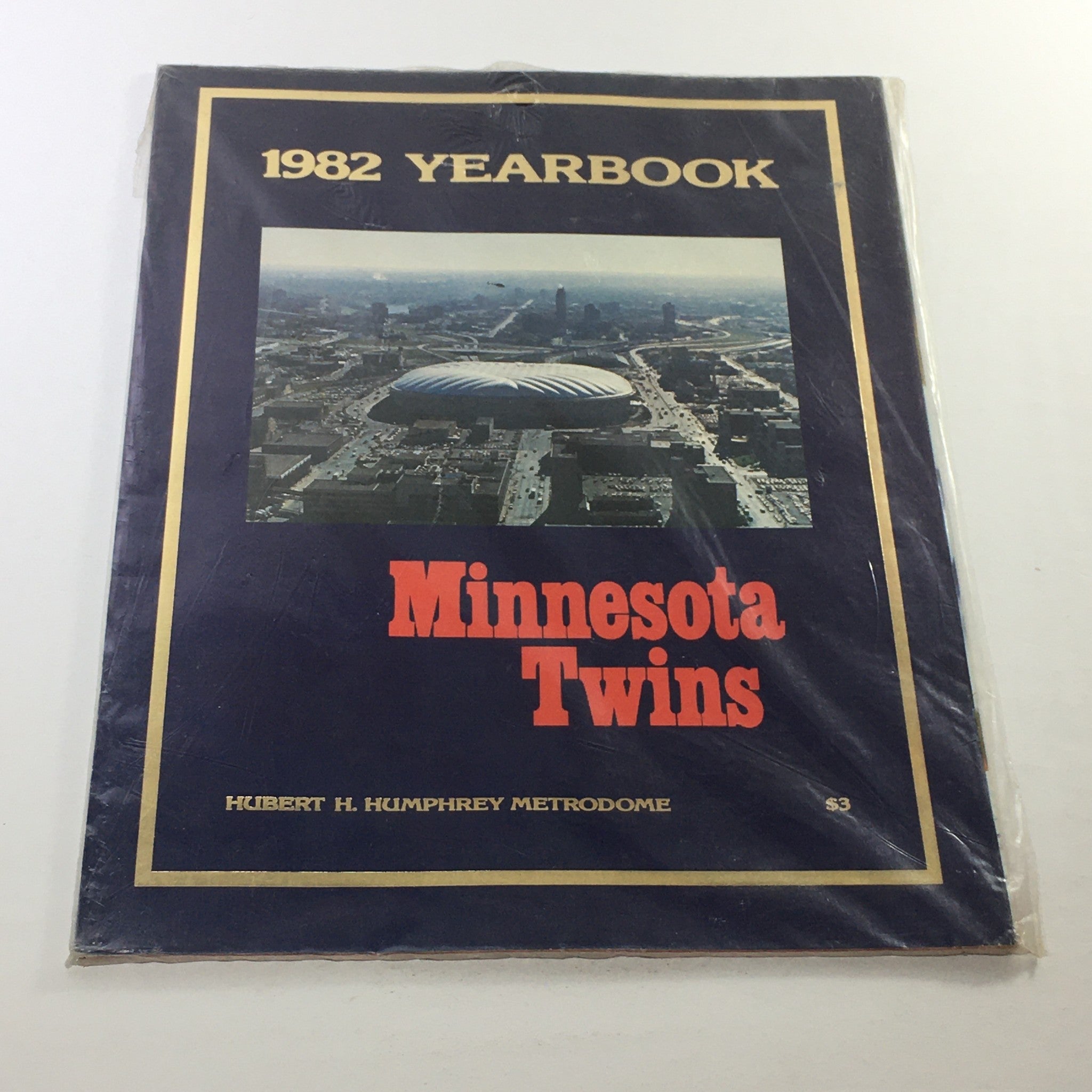 1982 Minnesota Twins Yearbook: First Year in Hubert H. Humphrey Metrodome